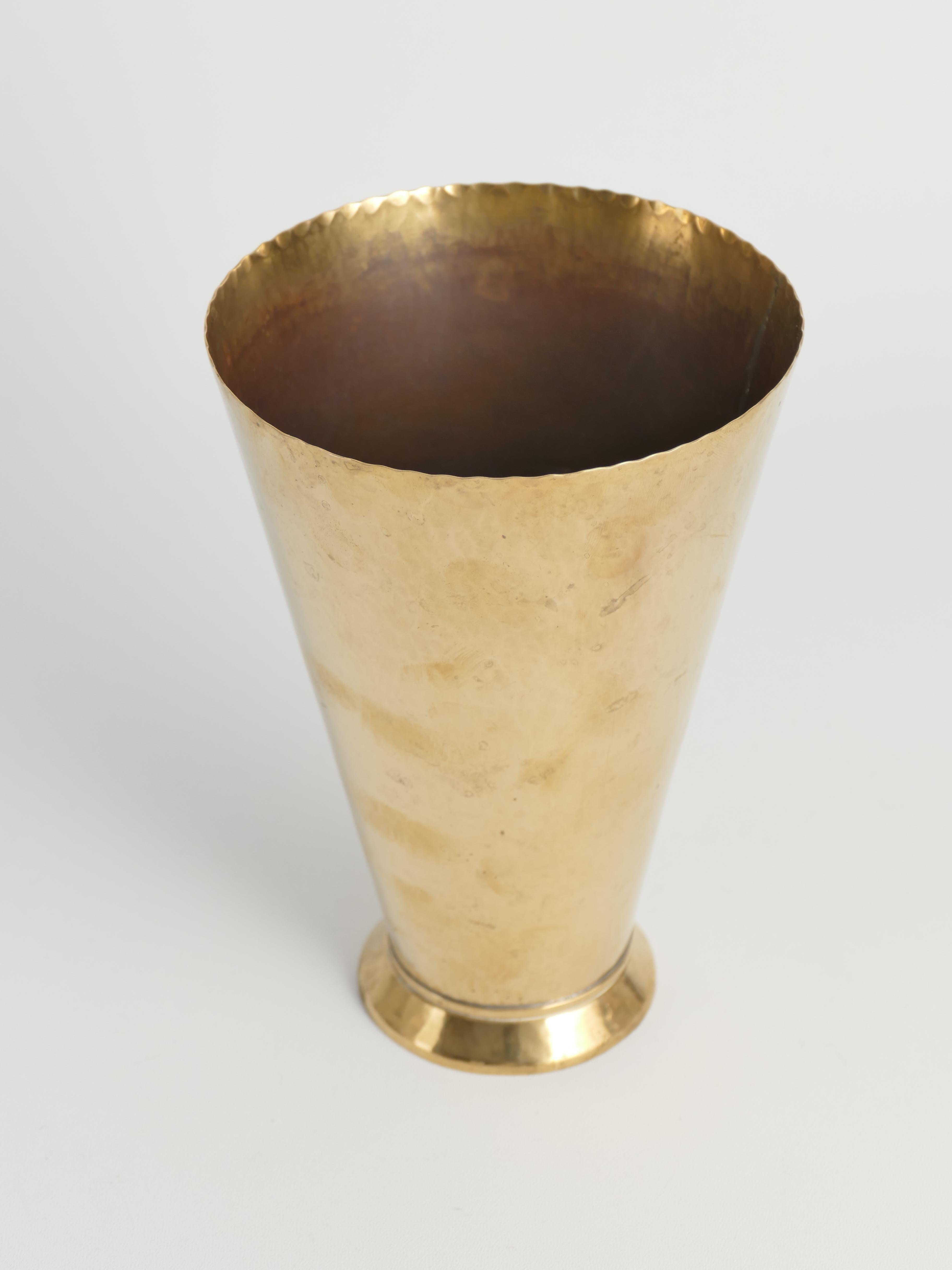 Scandinavian Modern Handmade Conical Brass Vase, Sweden 1949 For Sale 8