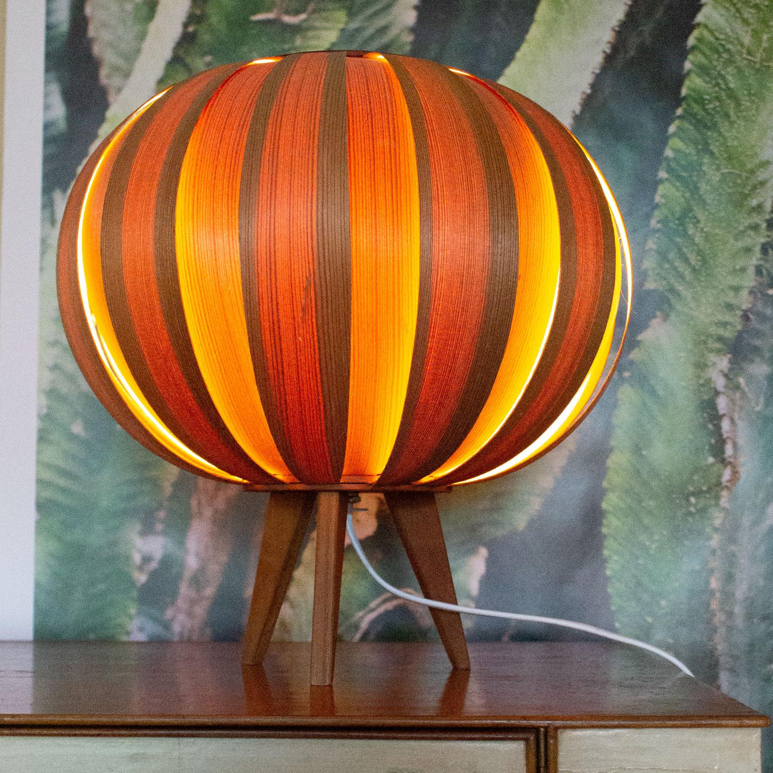 20th Century Scandinavian Modern Hans-Agne Jakobsson Pine Bentwood Table Lamp for AB Ellysett For Sale