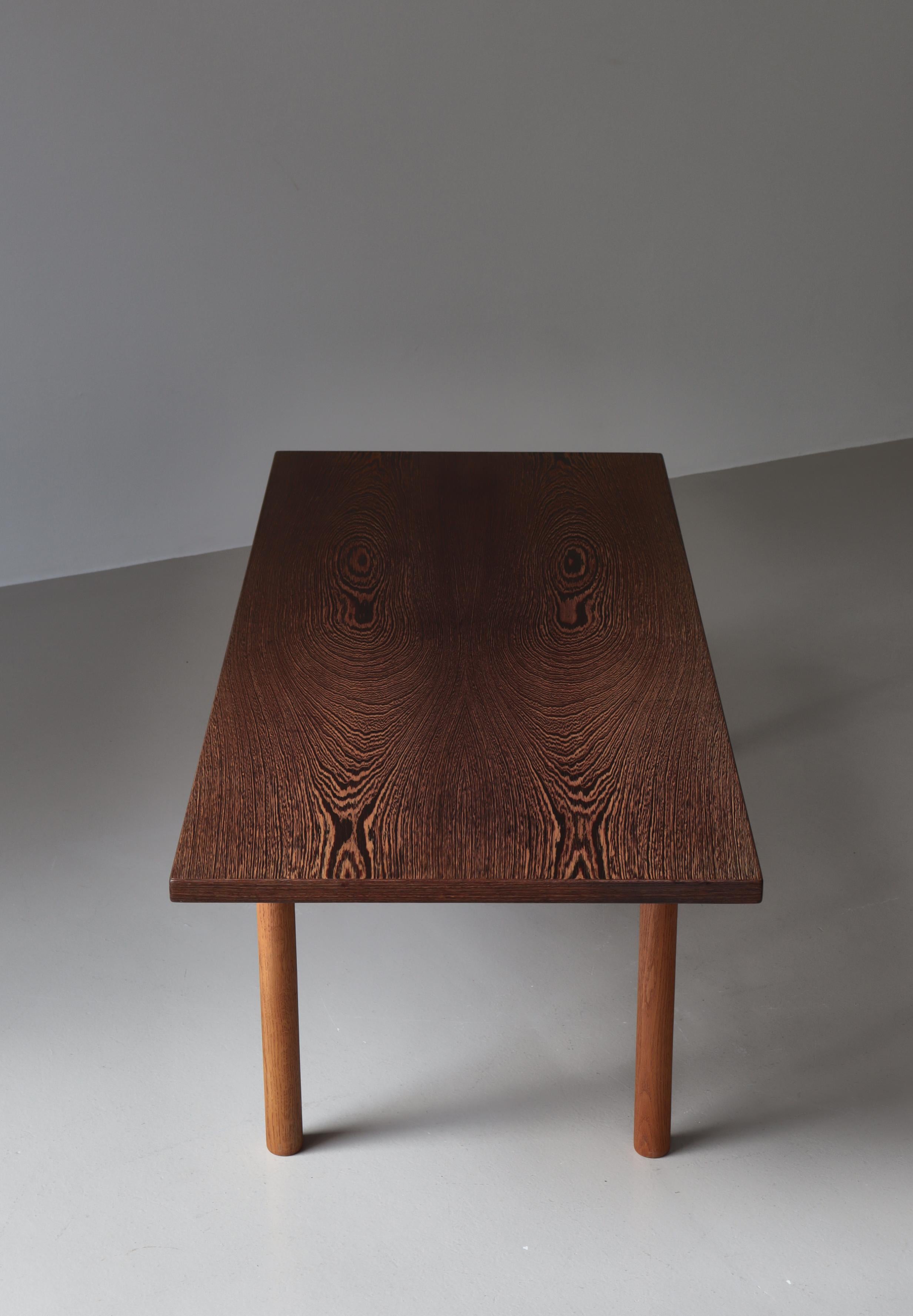 Scandinavian Modern Hans J. Wegner Coffee Table in Wenge & Oak, 1950s For Sale 5