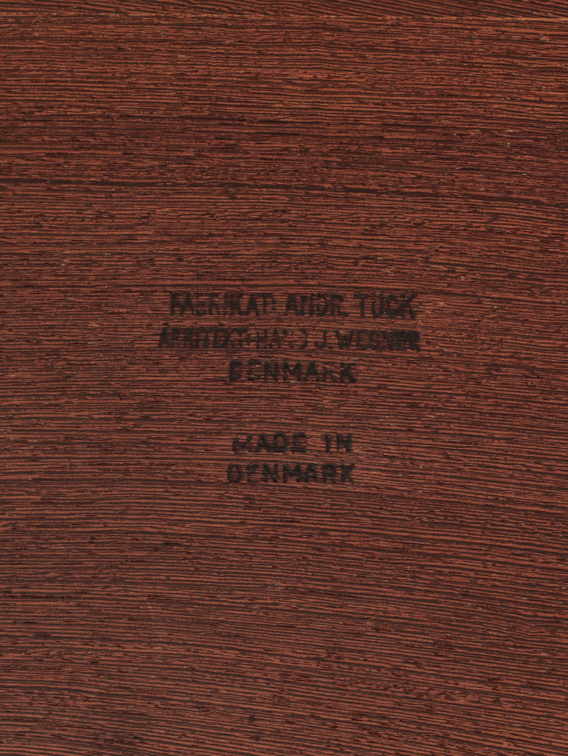 Scandinavian Modern Hans J. Wegner Coffee Table in Wenge & Oak, 1950s For Sale 7