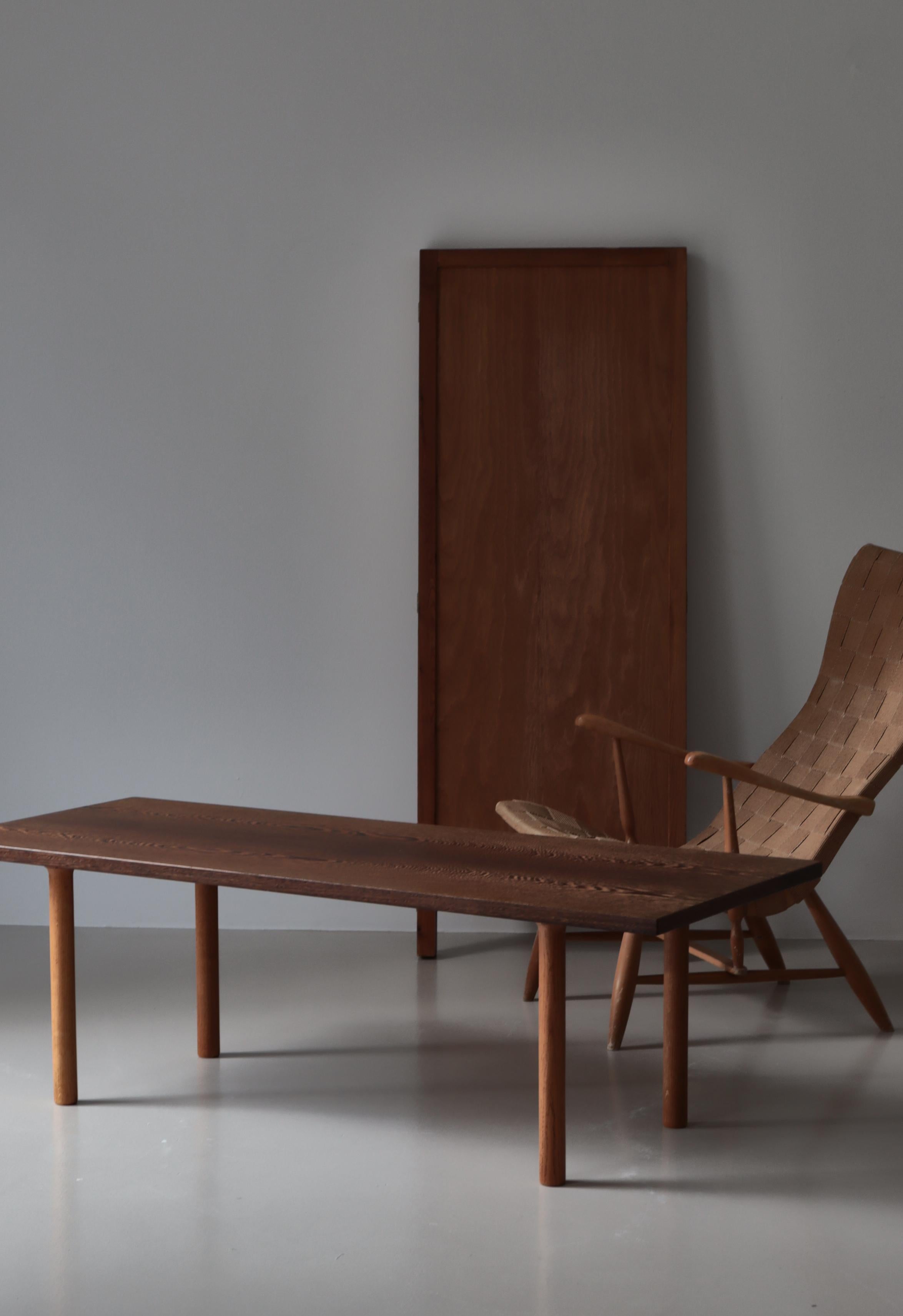 Scandinavian Modern Hans J. Wegner Coffee Table in Wenge & Oak, 1950s For Sale 9