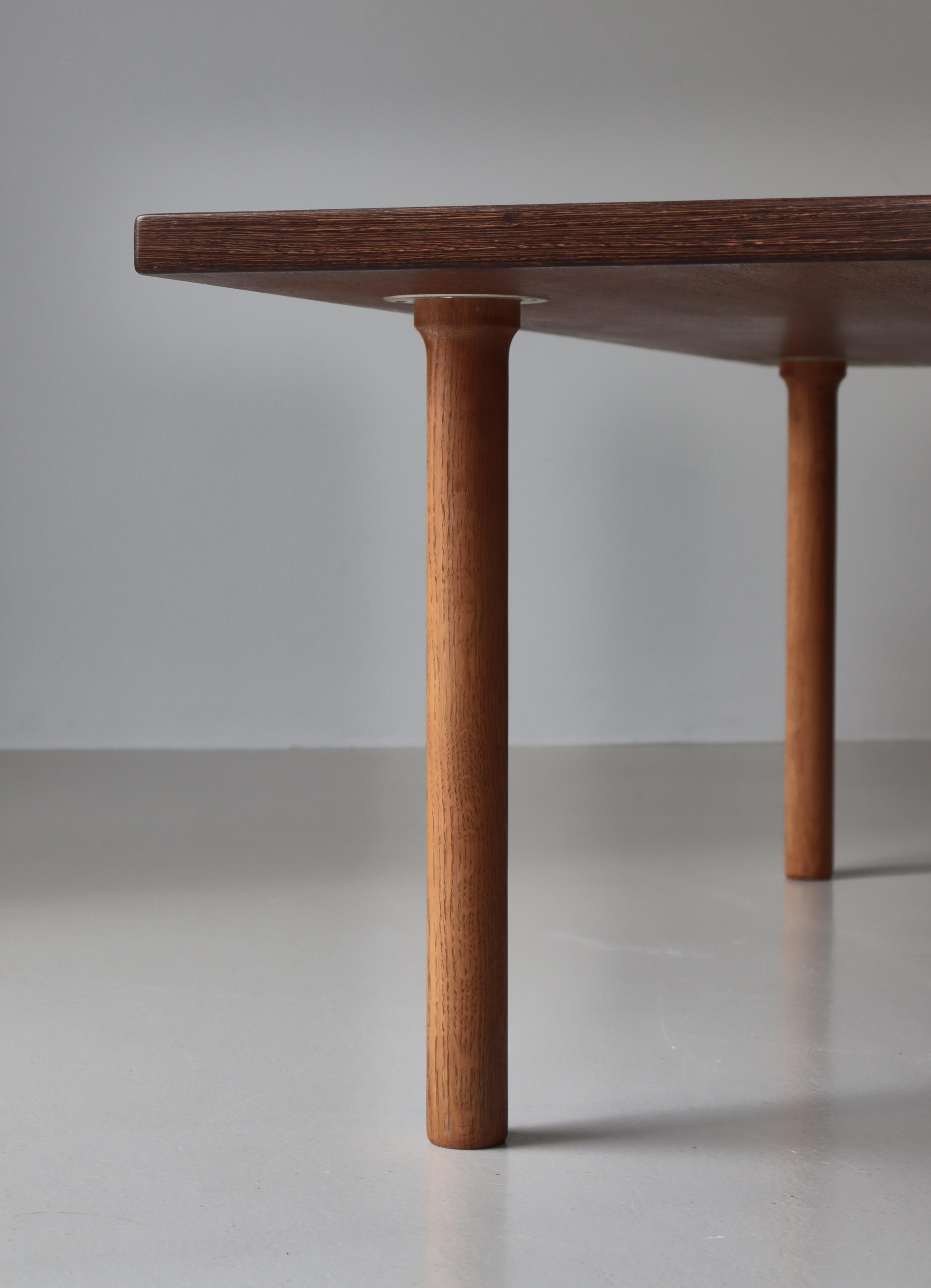 Scandinavian Modern Hans J. Wegner Coffee Table in Wenge & Oak, 1950s For Sale 2