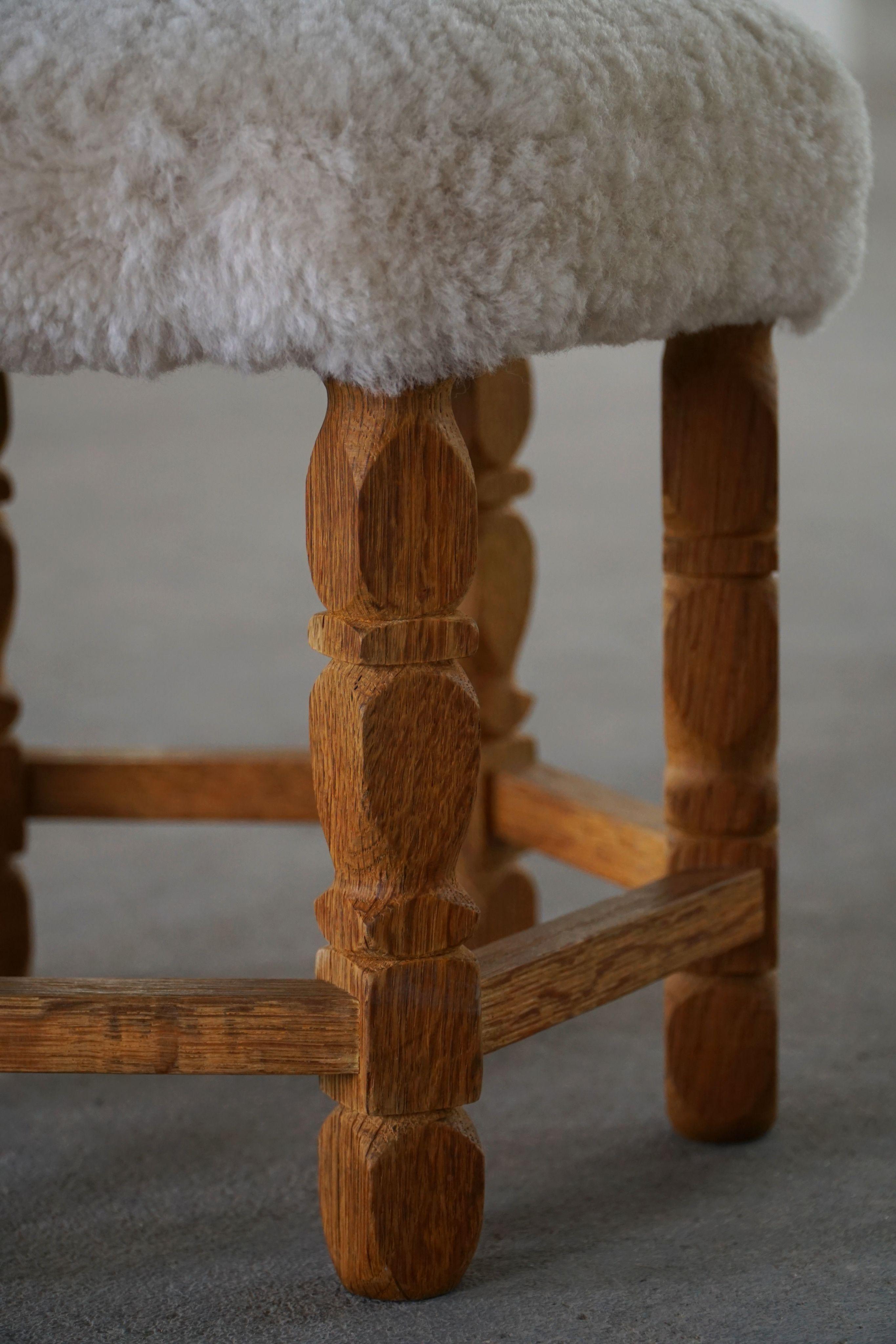 Scandinavian Modern Hexagonal Stool, Solid Oak & Shearling Lambswool, 1950s For Sale 5