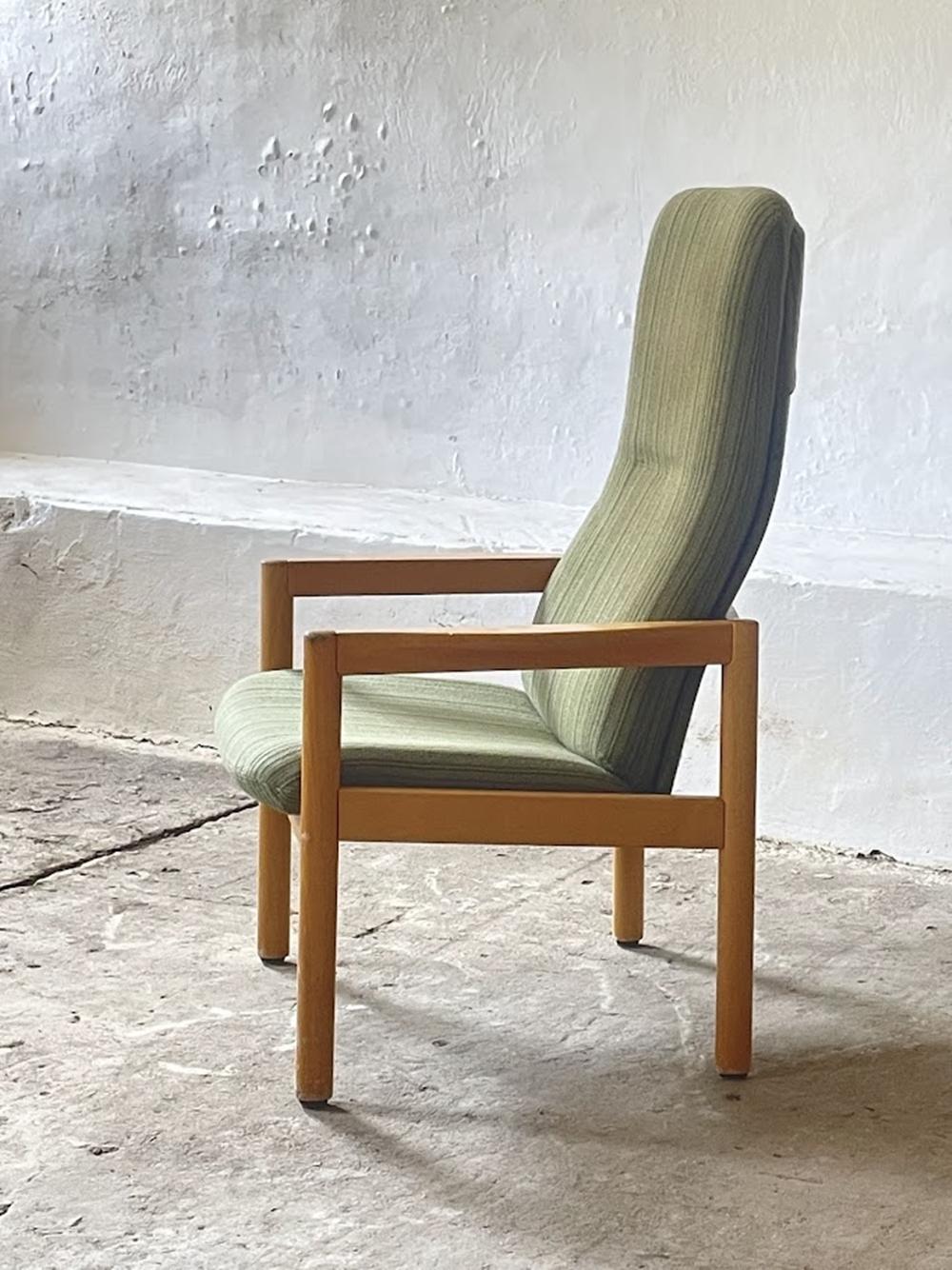 Scandinave moderne The Modern Scandinavian High-Back  Fauteuil 1970 en vente