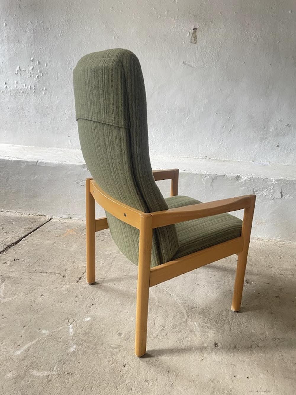 Fin du 20e siècle The Modern Scandinavian High-Back  Fauteuil 1970 en vente