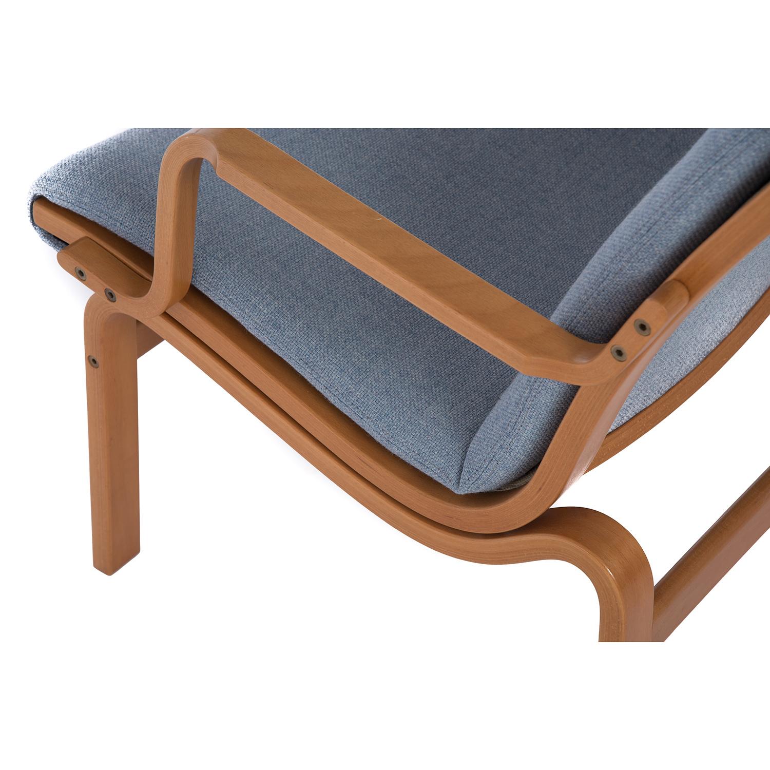 Wool Scandinavian Modern Highbacked Lounge Chair
