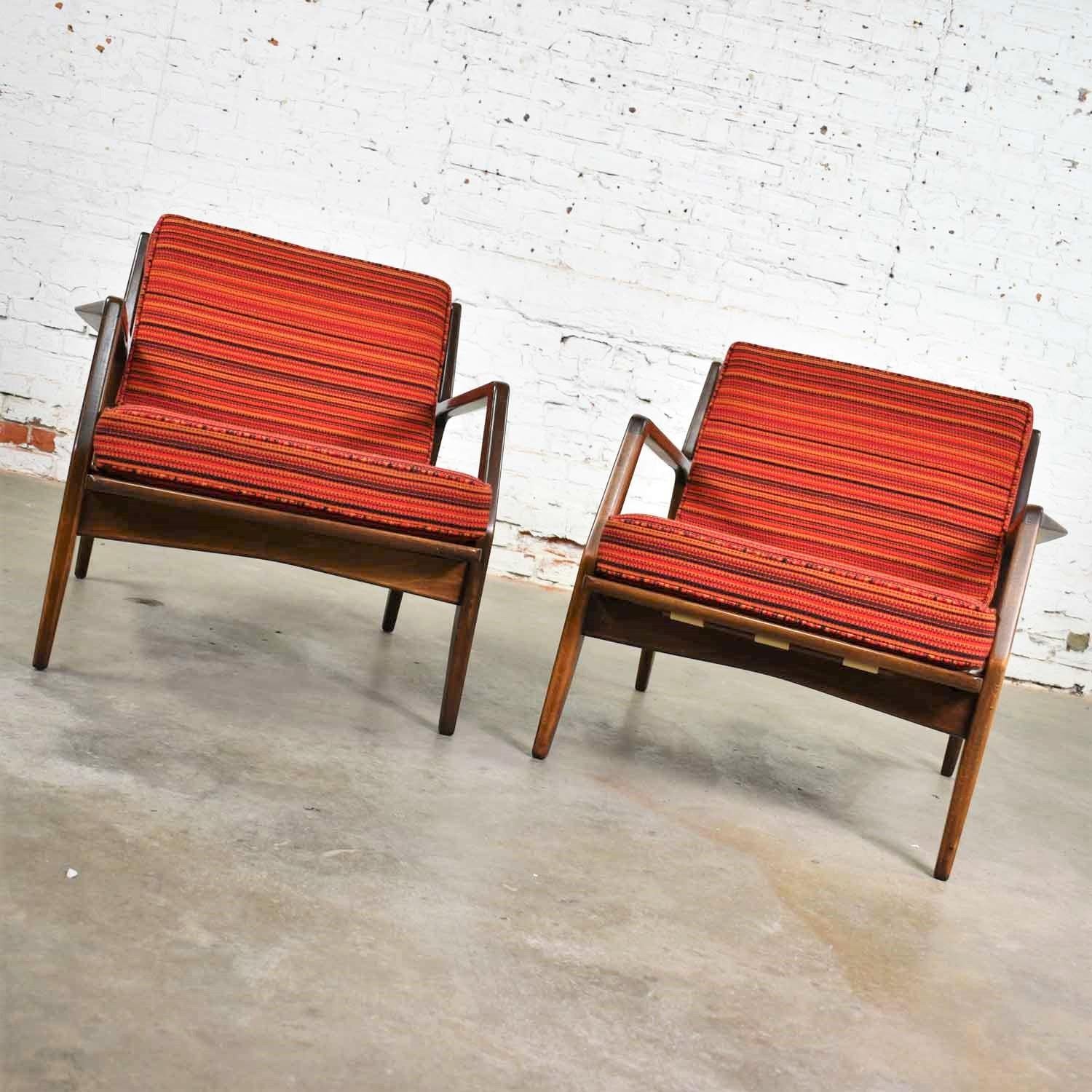 Scandinavian Modern Ib Kofod-Larsen Lounge Chairs for Selig in Red Stripe Fabric 2