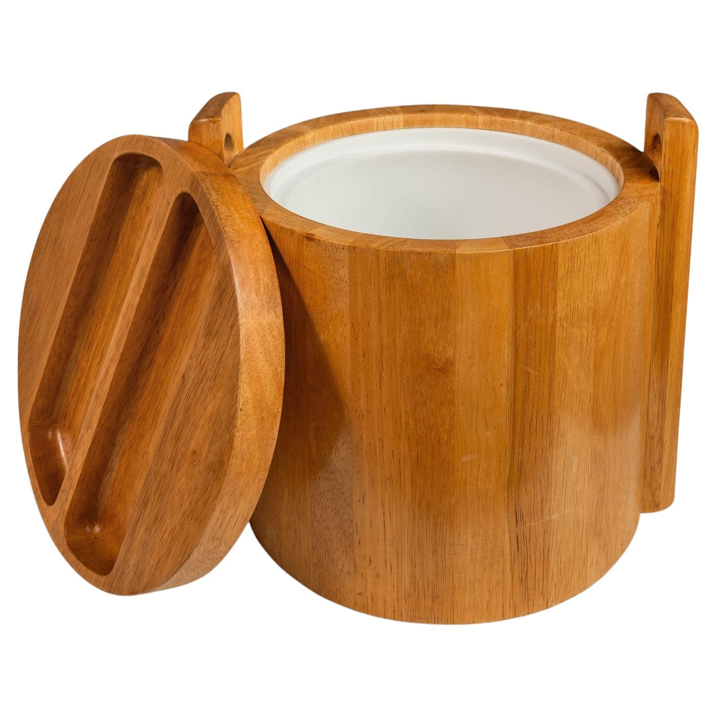 Cubitera moderna escandinava de teca de ROYAL TEAK Designs, Tailandia, c. 1970