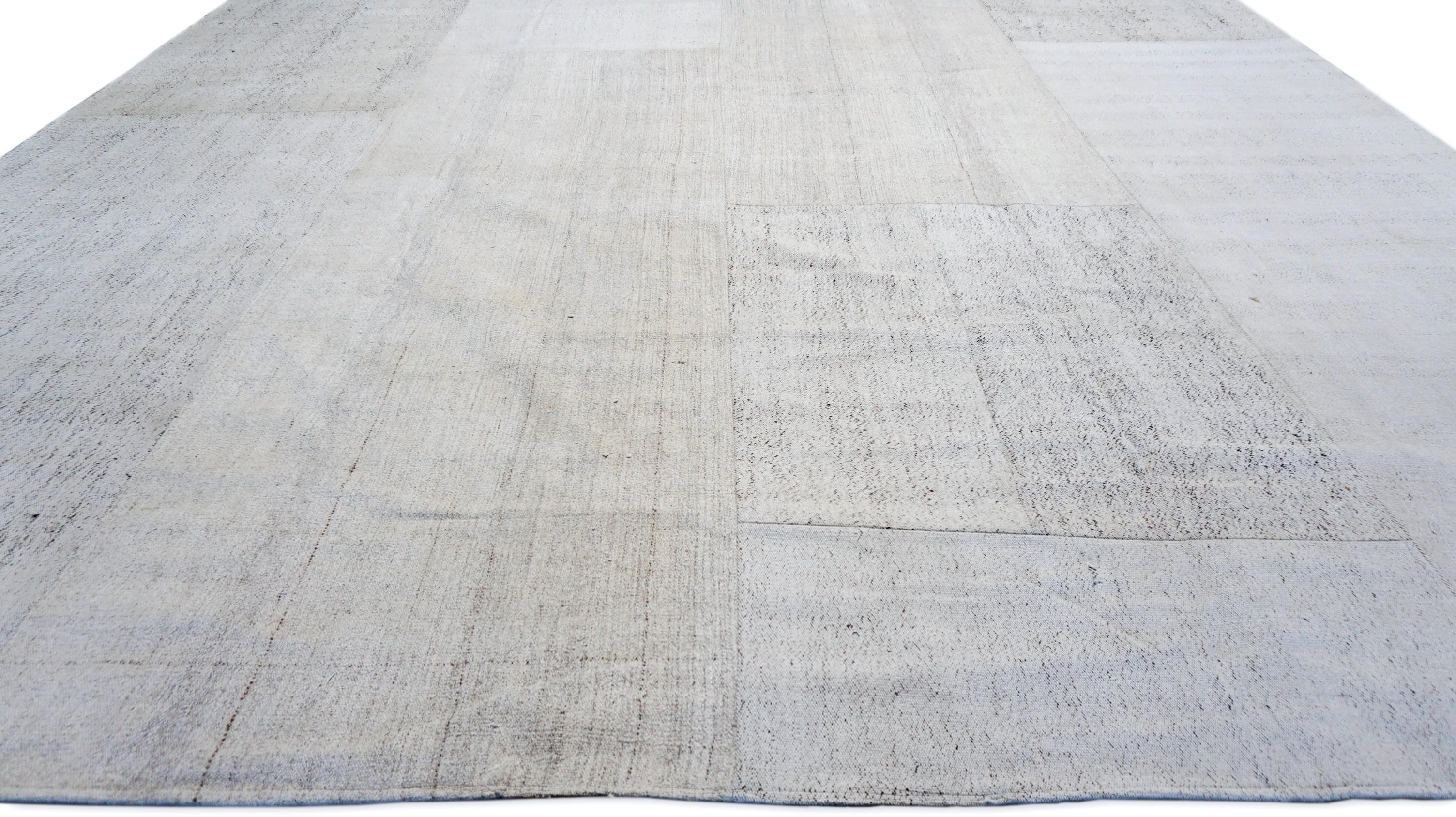 Turkish Scandinavian Modern Ivory Lt Grey Wool and Hemp Kilim 12'x15'1'' For Sale