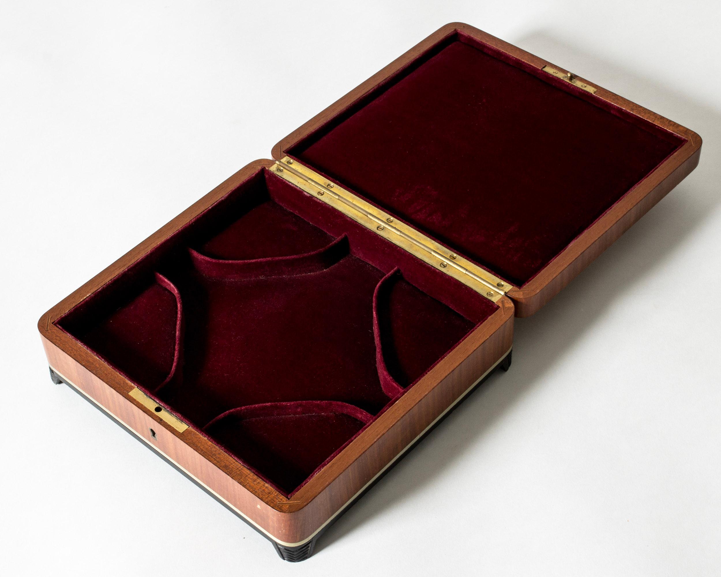 Scandinavian Modern Jewelry Box with Inlays from Mjölby Intarsia, Sweden, 1940s In Good Condition In Stockholm, SE