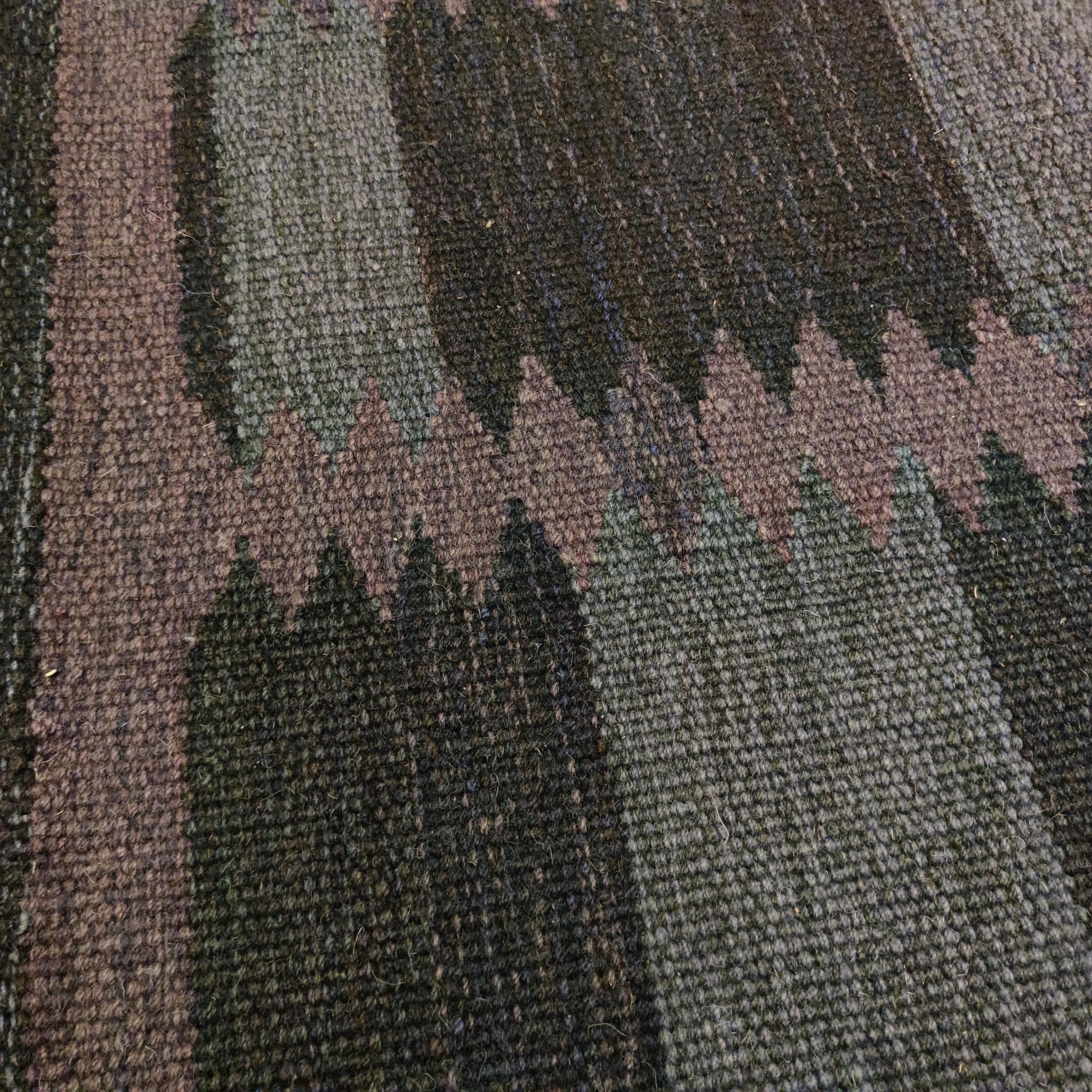 Inspired by Mid-Century Modern Swedish carpets, this kilim is part of our contemporary collection of textured flat weaves where the material is employed in such a way as to create a sturdy rug that can be beautifully juxtaposed in today's interiors.