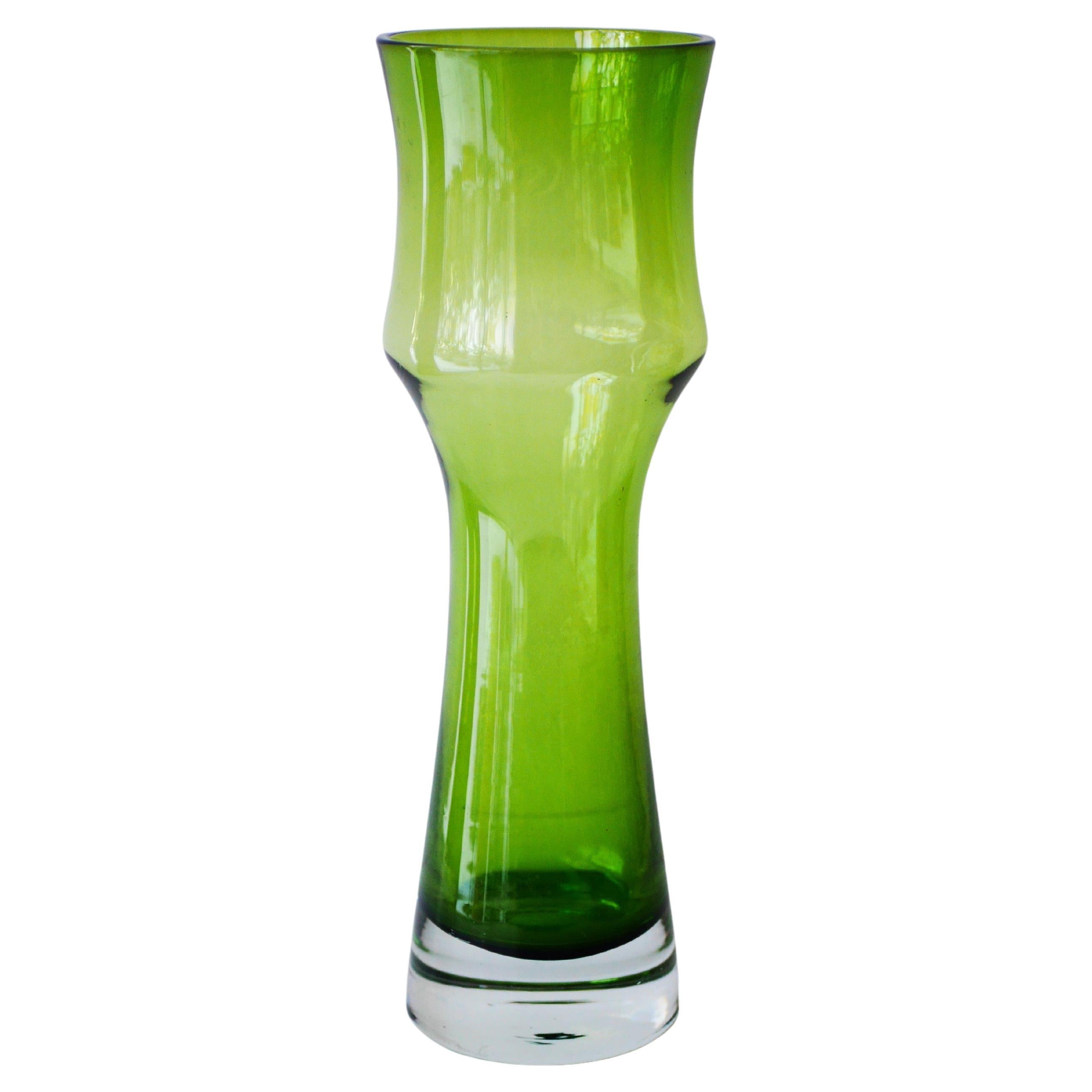 Scandinavian modern large Green Glass Vase by Bo Borgström for Åseda, Sweden For Sale