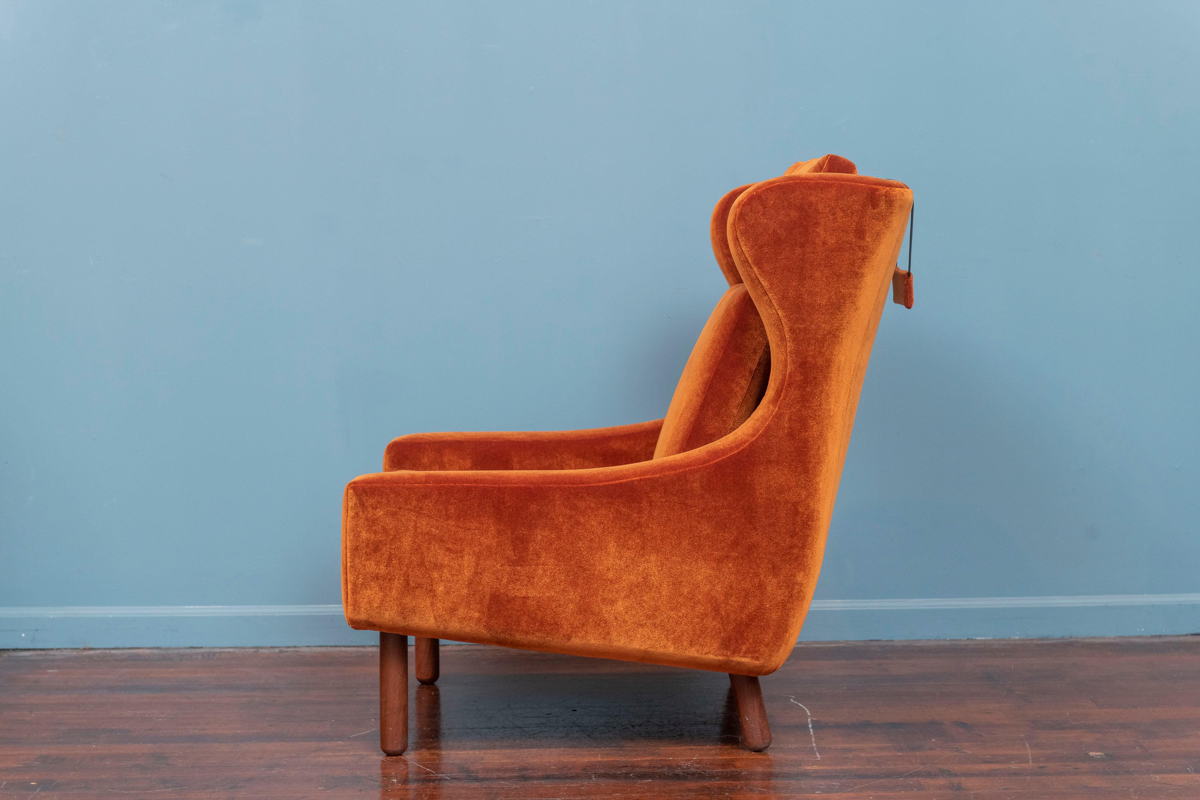Scandinavian Modern Large Lounge Chair In Good Condition For Sale In San Francisco, CA