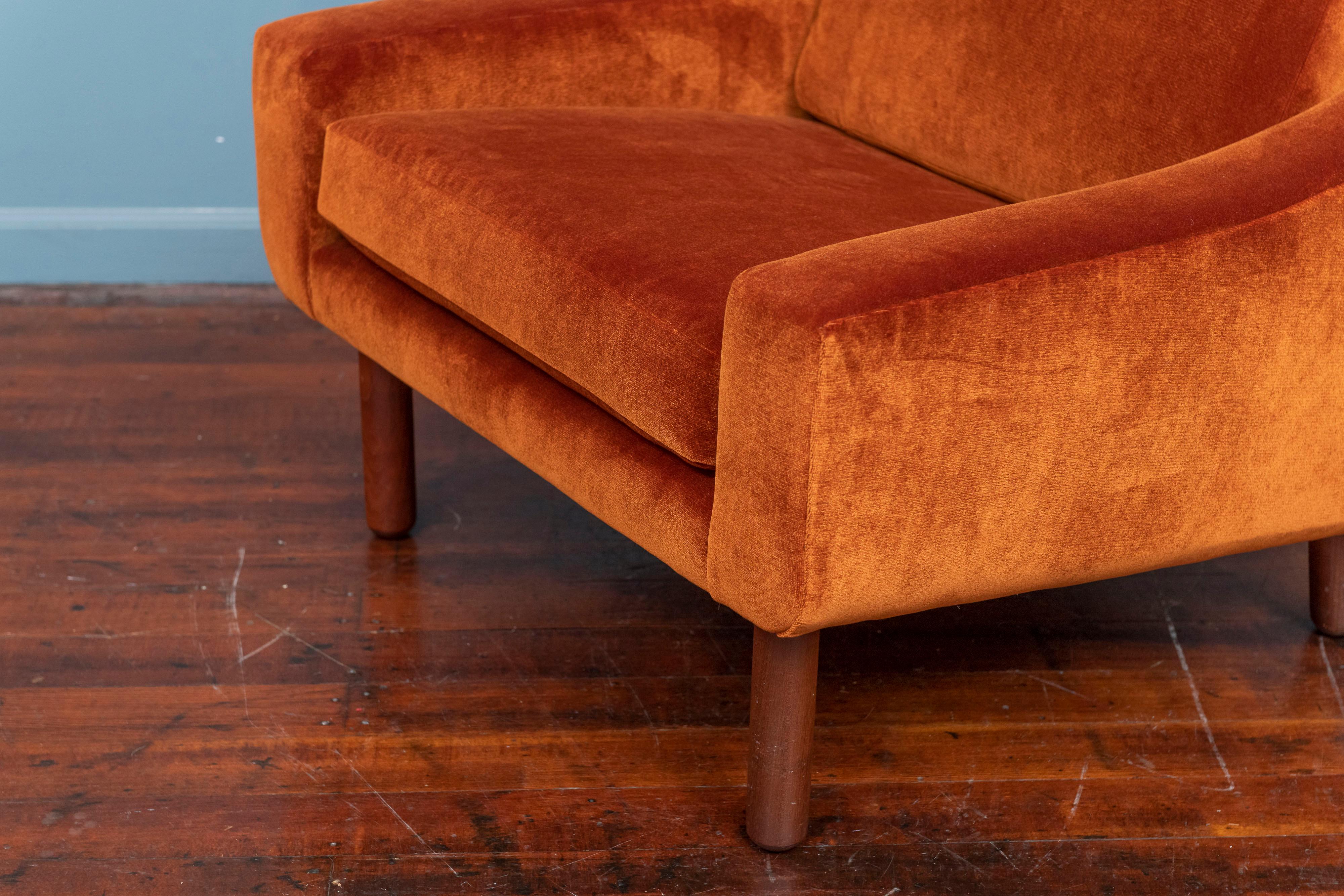 Scandinavian Modern Large Lounge Chair 2