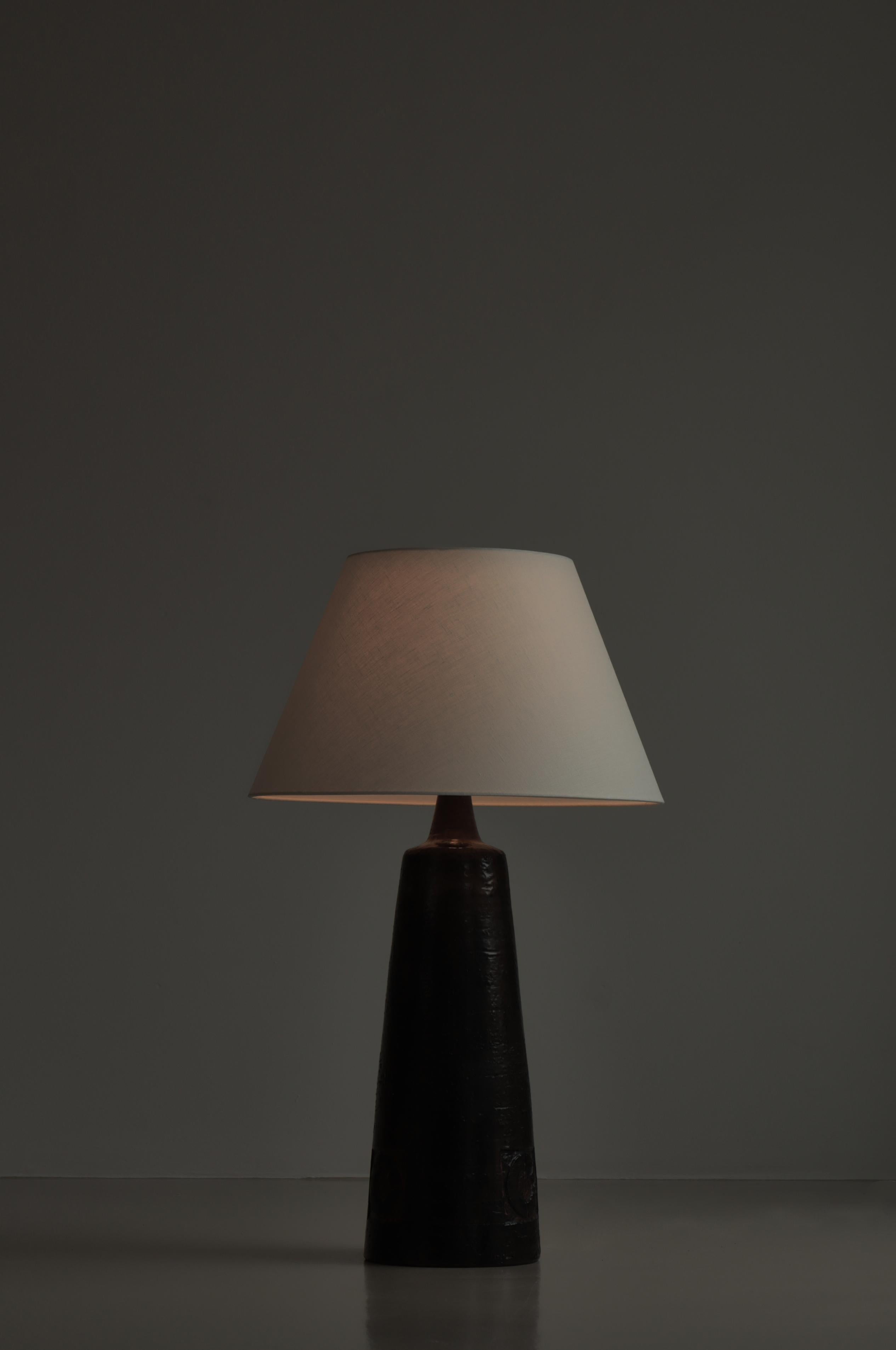 Milieu du XXe siècle The Modern Scandinavian Large Unique Stoneware Lamp by Sejer Keramik, Denmark, 1960s en vente