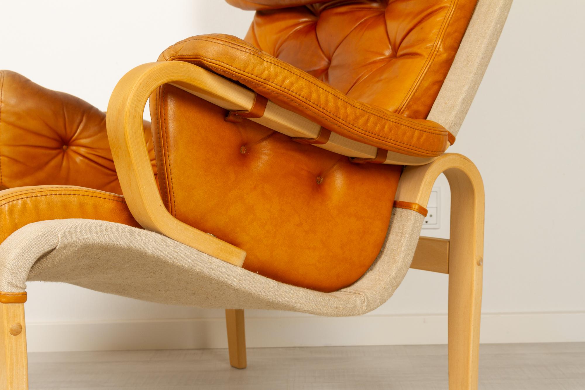 Scandinavian Modern Lounge Chair and Stool by Nielaus & Jeki Møbler, 1980s 3