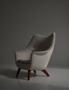 Large White "Manta Ray" Lounge Chair by Arne Hovmand-Olsen, Denmark, 1956
