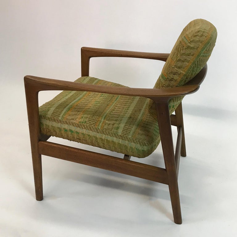 Scandinavian Modern Lounge Chair by Folke Ohlsson for DUX In Good Condition For Sale In Brooklyn, NY