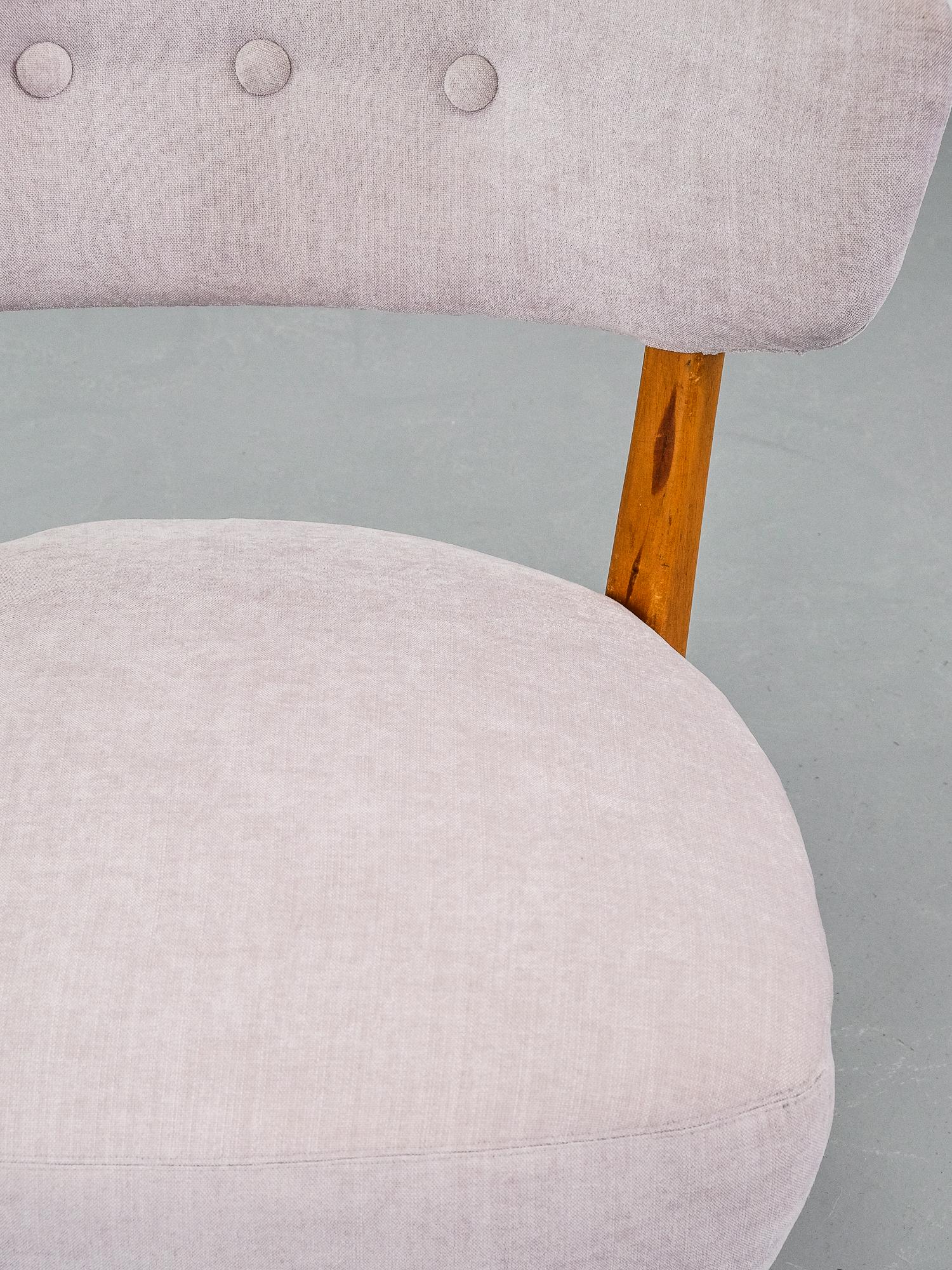 Scandinavian Modern Lounge Chair by Lisa-Johansson Pape, 1940s 3