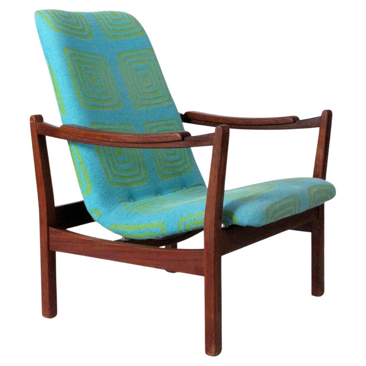 Scandinavian modern lounge chair