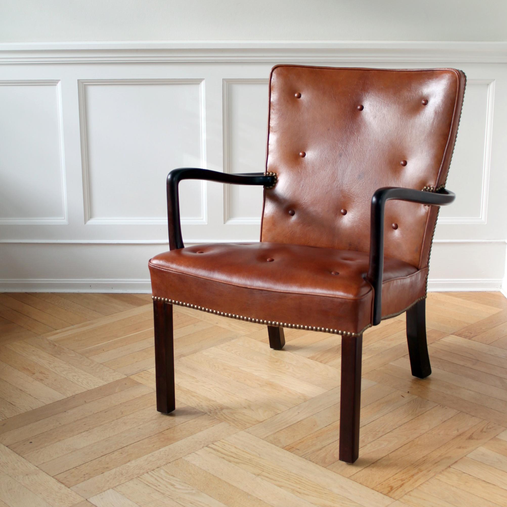 Chaise longue The Moderns, Jacob Kjær, acajou et cuir Niger Bon état - En vente à Copenhagen, DK
