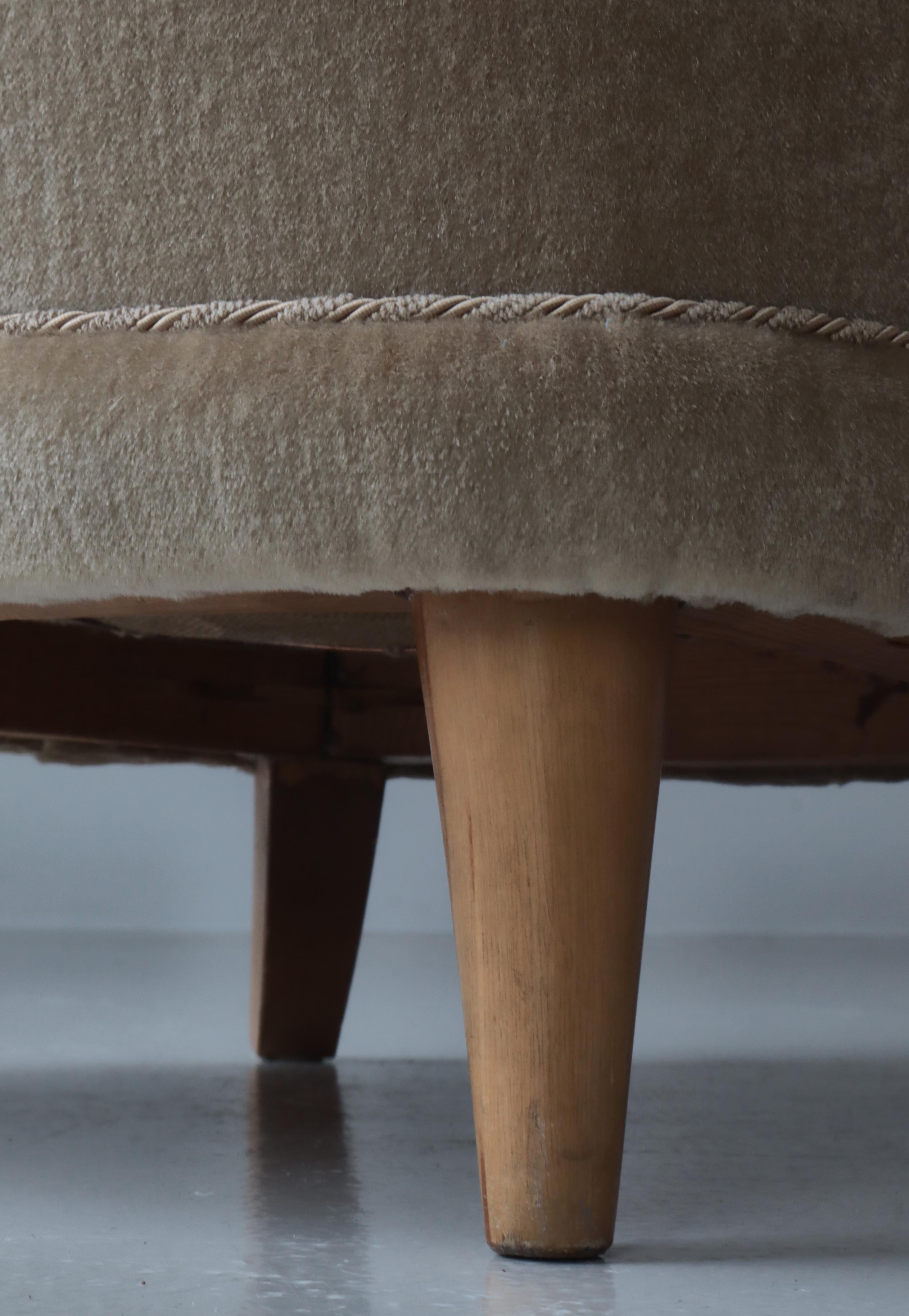 Scandinavian Modern Lounge Chairs Beige Suede Carl Johan Boman, Finland, 1940s 7