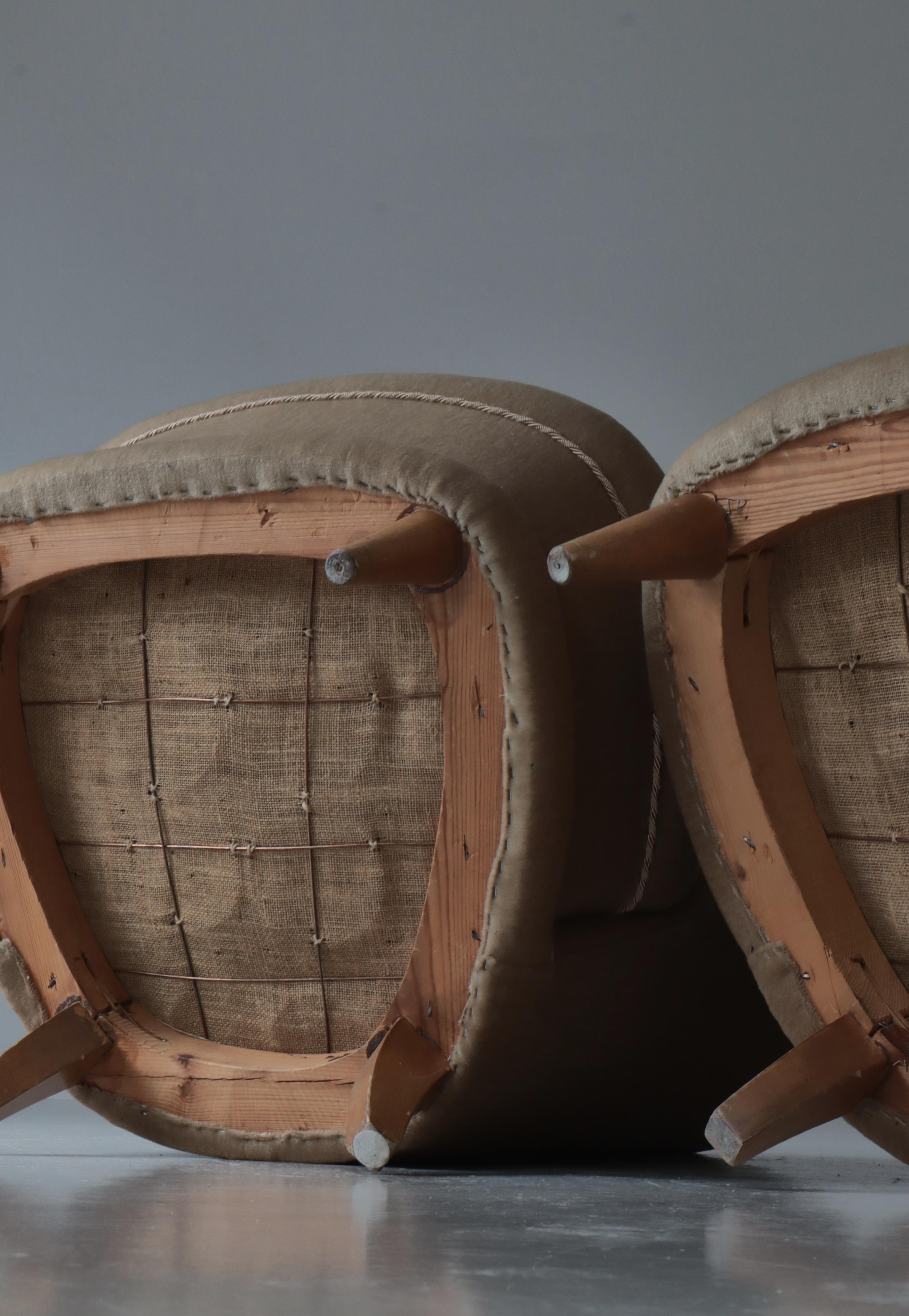 Scandinavian Modern Lounge Chairs Beige Suede Carl Johan Boman, Finland, 1940s 12