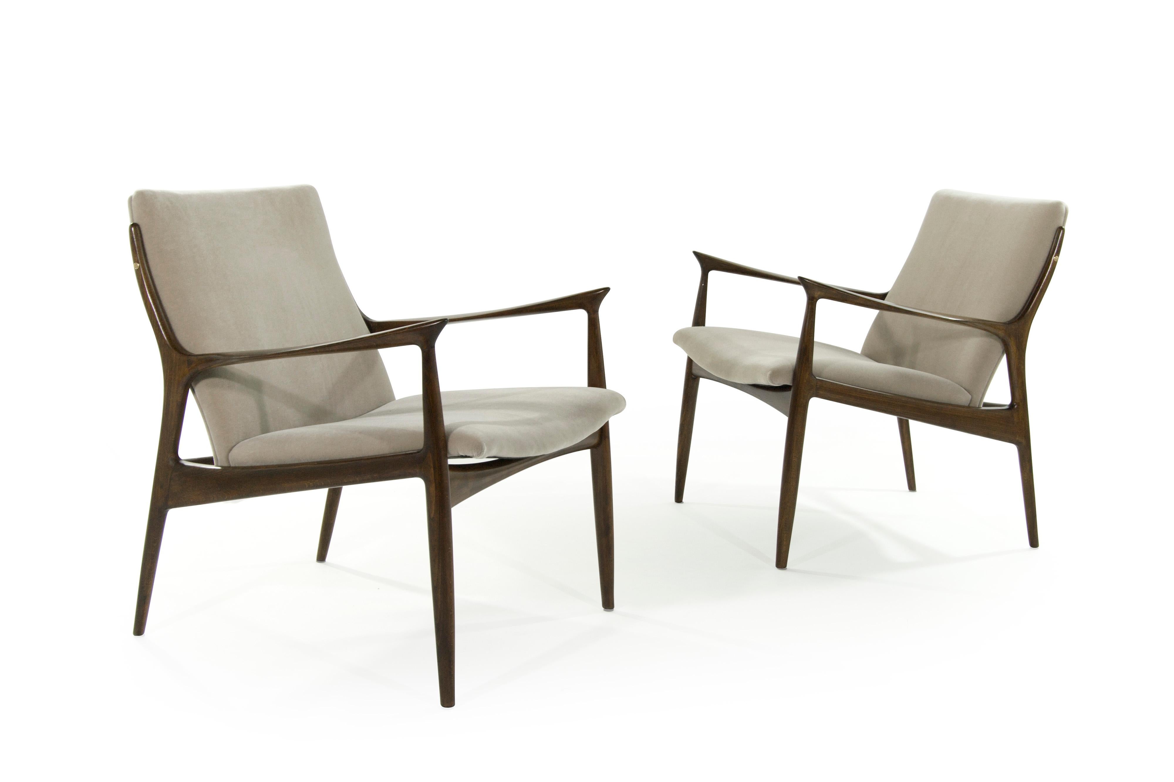 Walnut Scandinavian Modern Lounge Chairs by Ib Kofod-Larsen in Mohair