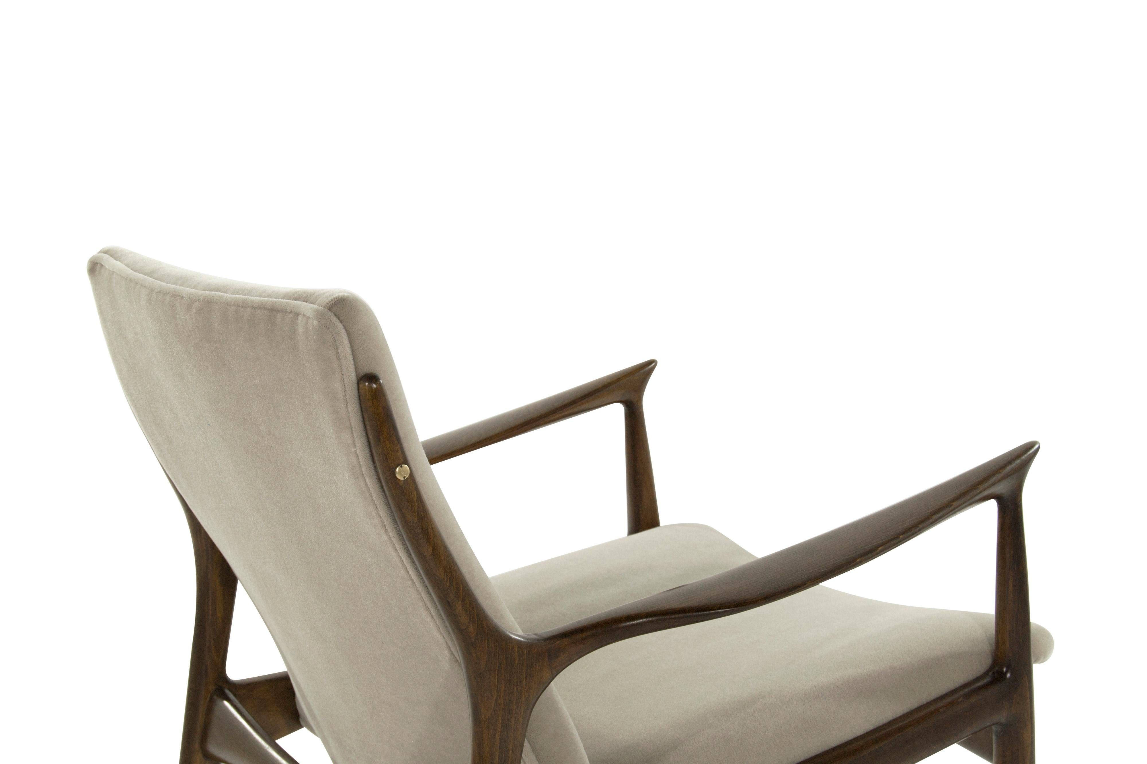 Scandinavian Modern Lounge Chairs by Ib Kofod-Larsen in Mohair 2