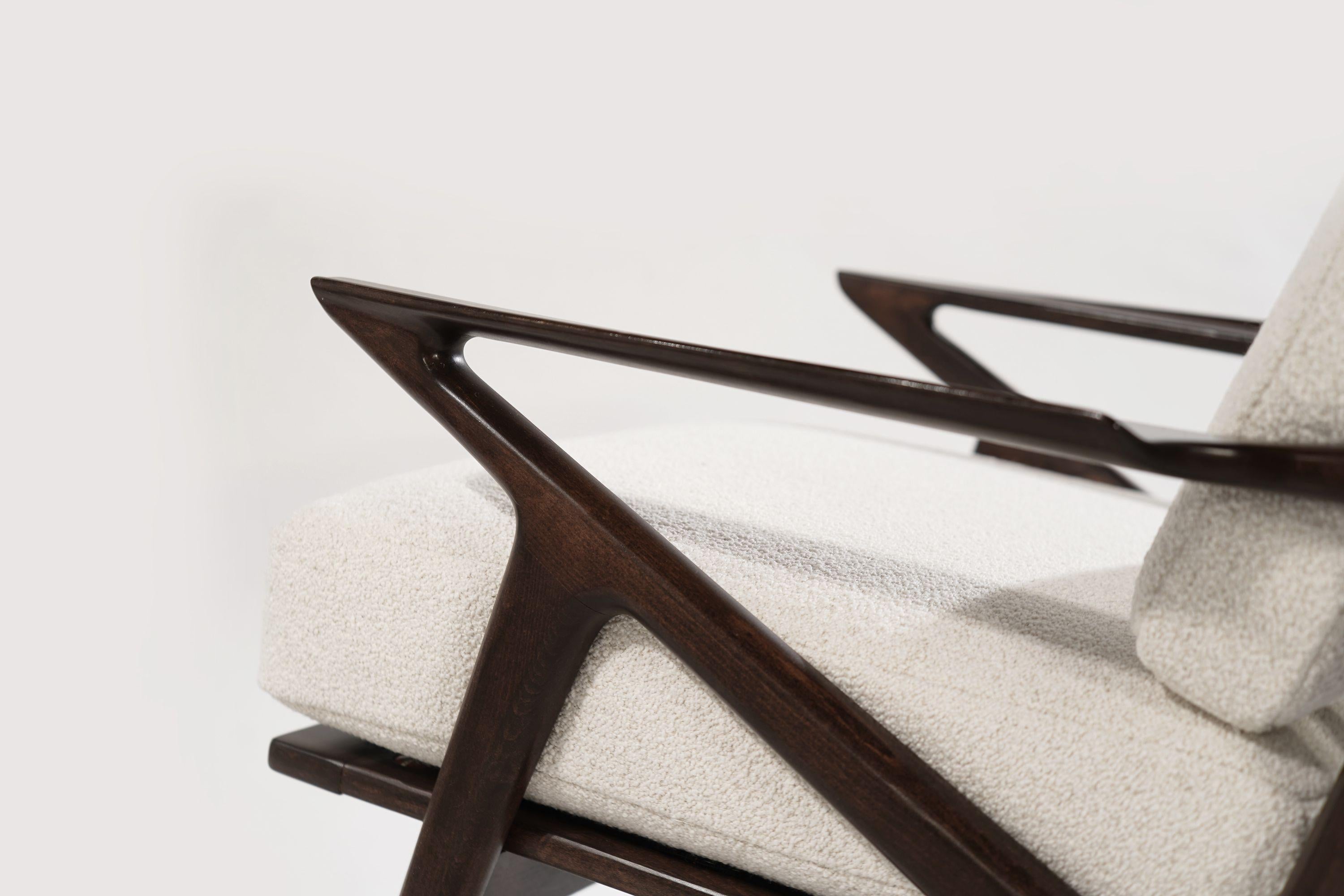 Scandinavian Modern Lounge Chairs by Poul Jensen 2