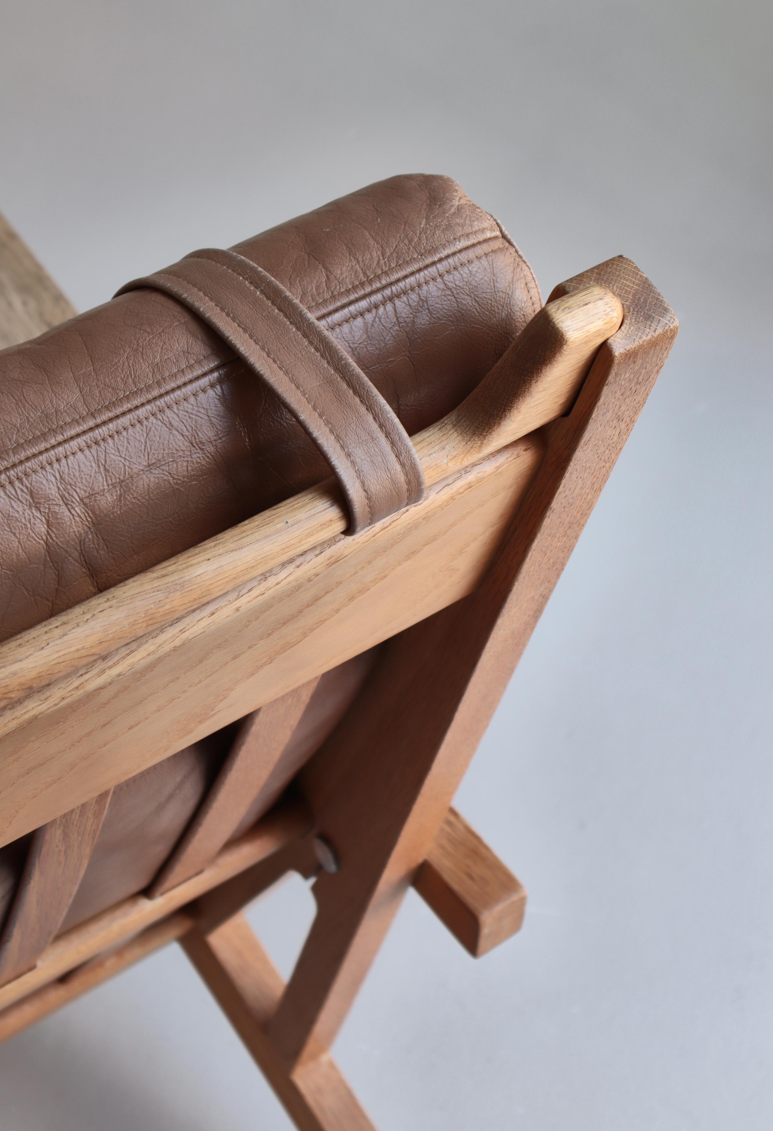 Sedie da salotto The Modern Scandinavian in Oak e pelle di Hans J. Wegner, 1960 in vendita 2
