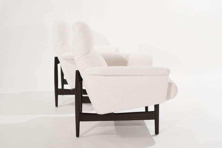 Scandinavian-Modern Lounge Chairs in Wool, 1950s For Sale 1