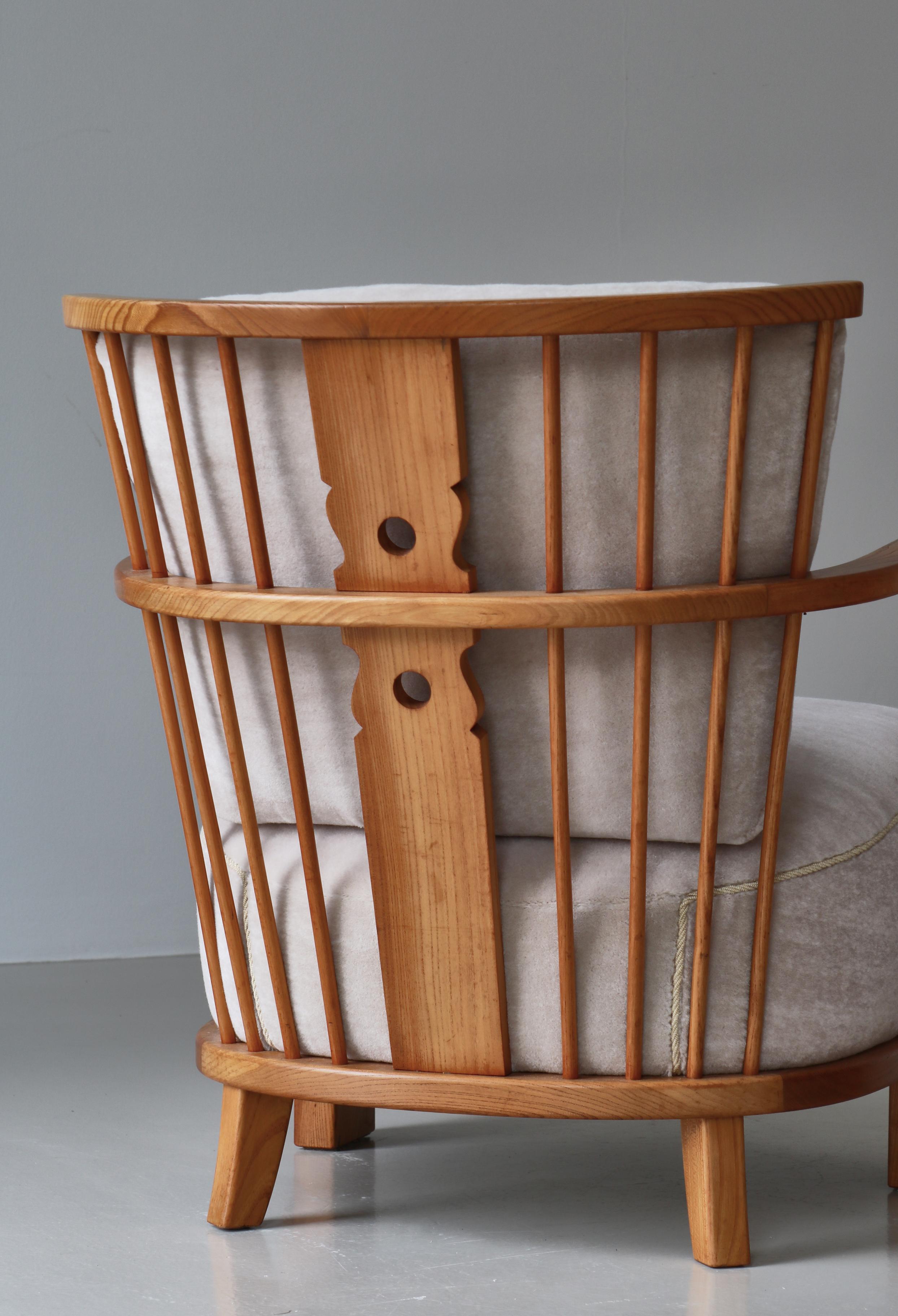 Scandinave  Fauteuils de salon modèle 1590, Fritz Hansen, orme et mohair de velours, années 1940 en vente 3