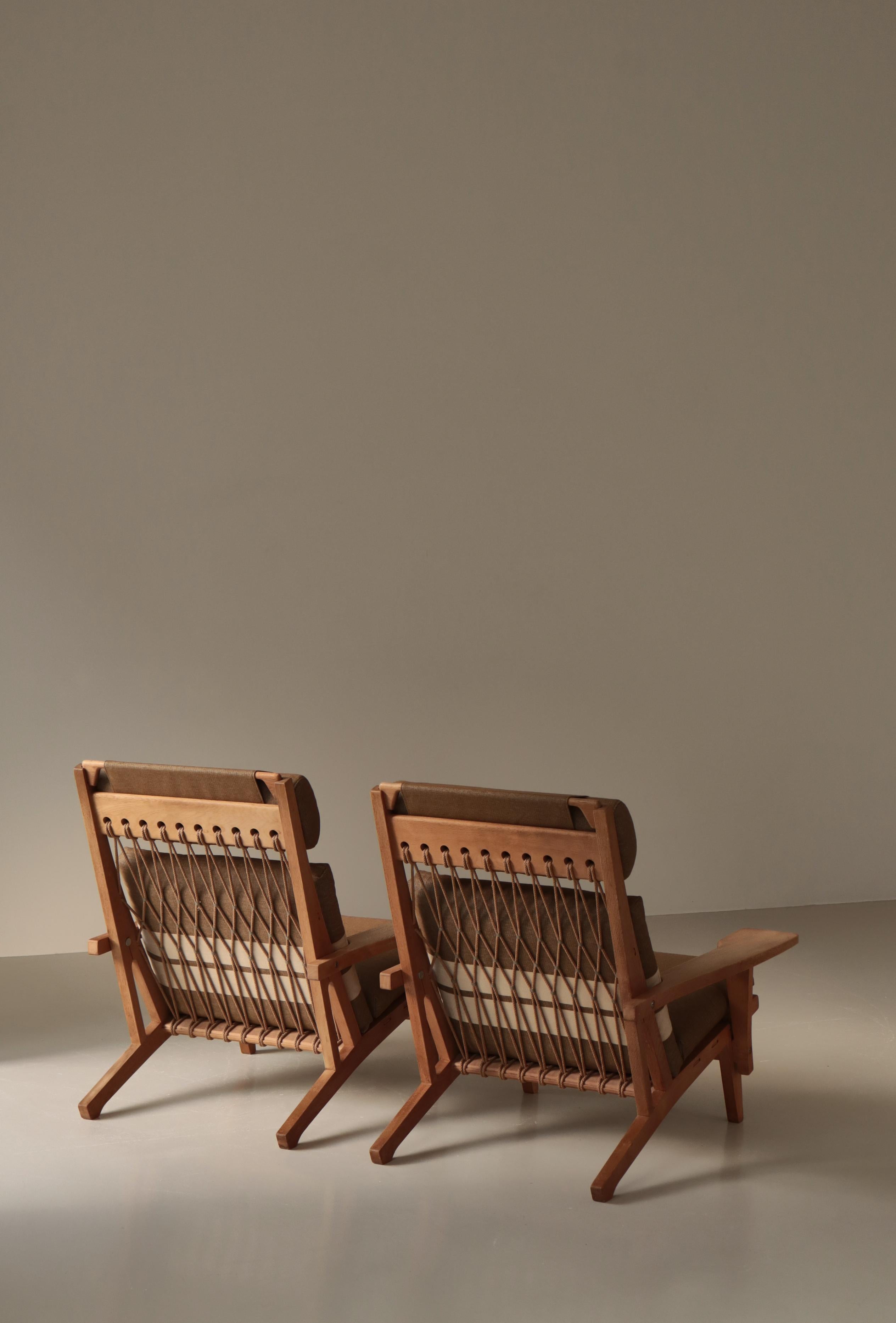 Sillas de salón modernas escandinavas Model 375 de Hans J. Wegner, GETAMA, años 60 Escandinavo moderno en venta