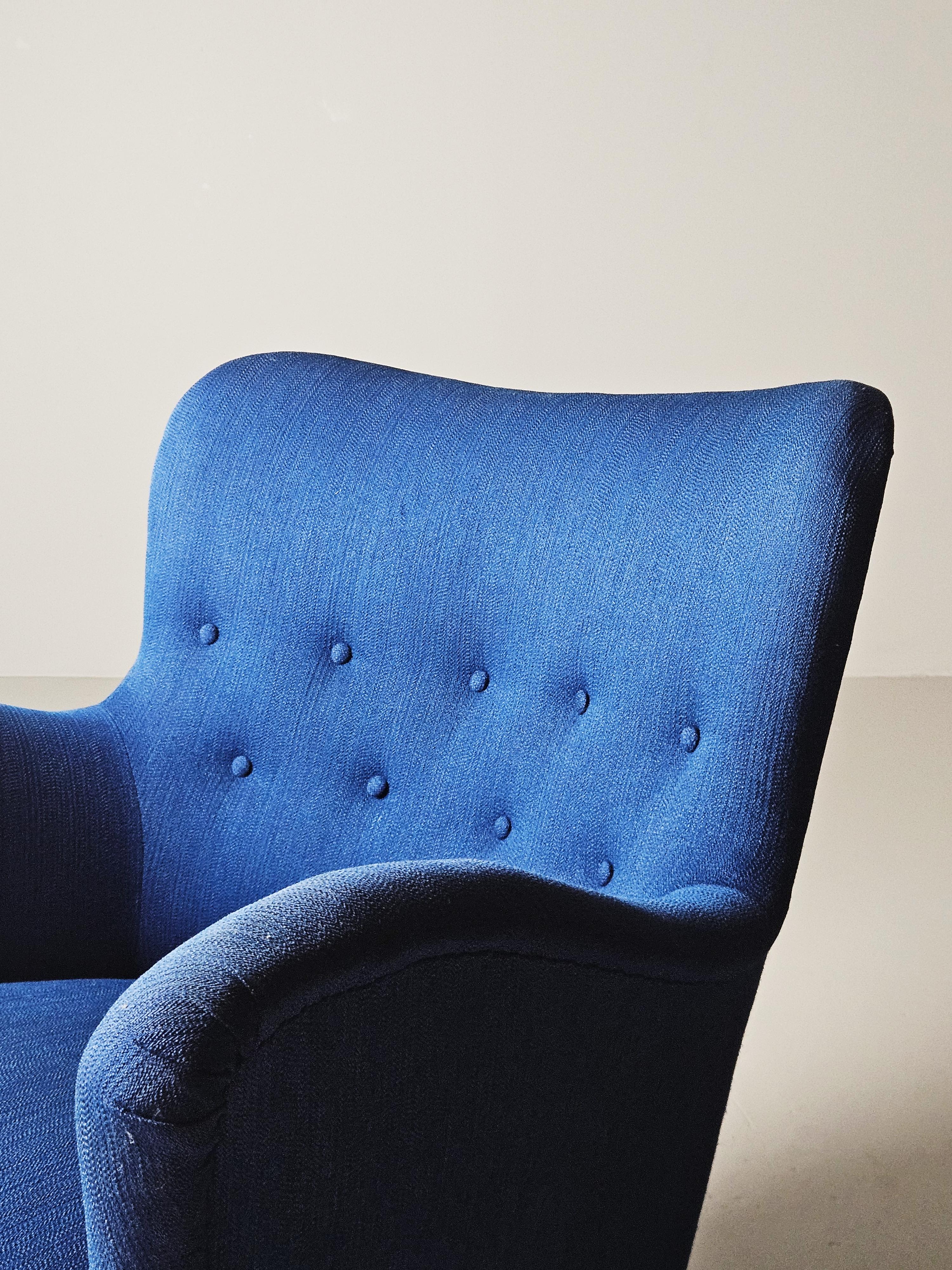 20th Century Scandinavian modern lounge chairs, unknown designer, Sweden, 1960s For Sale
