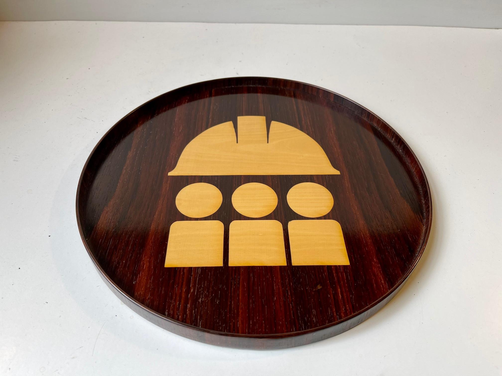 Bandeja moderna escandinava de caoba con intarsia abstracta, años 70 Escandinavo moderno en venta