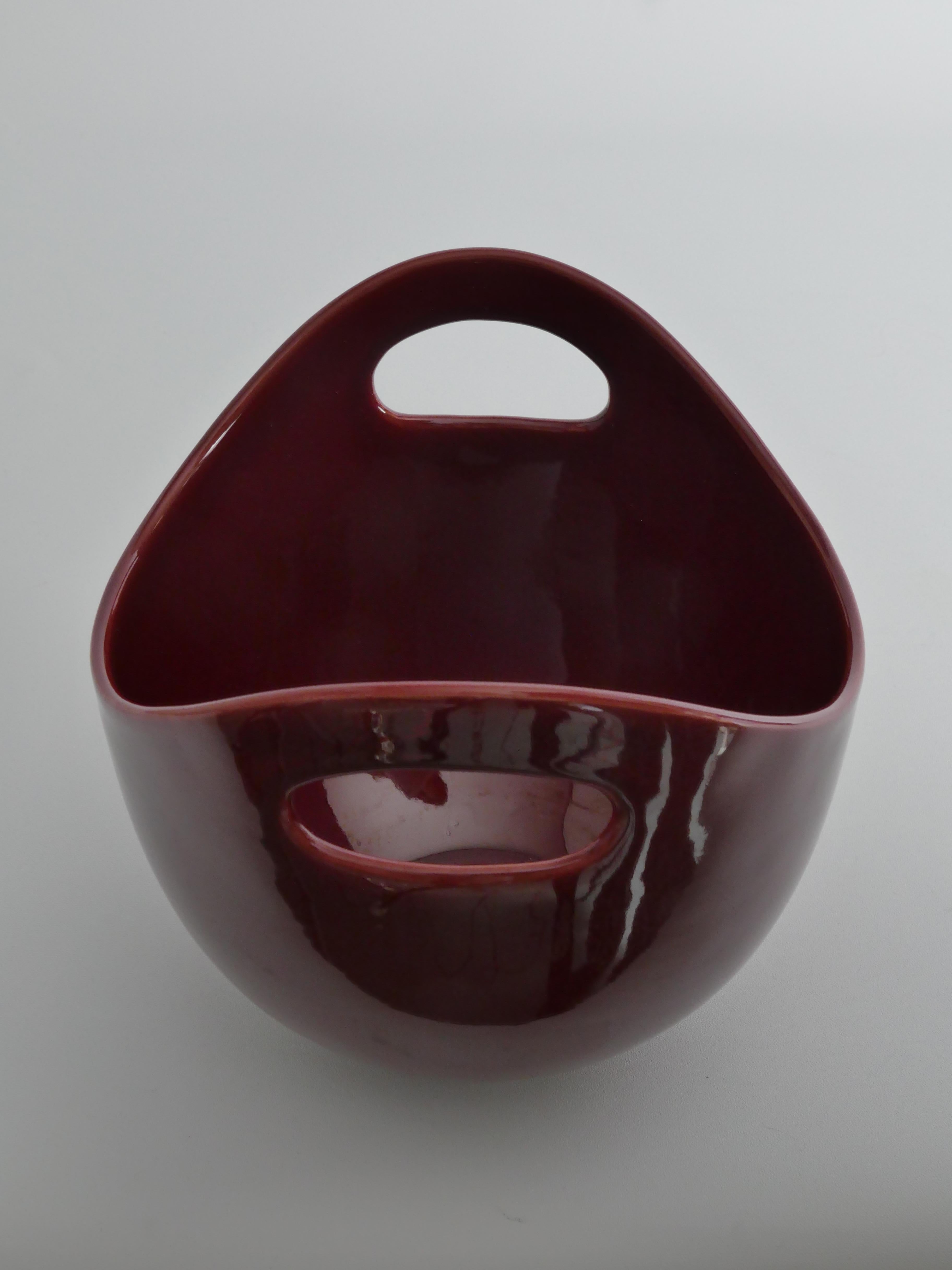 Scandinavian Modern Merlot Red Stoneware Bowl by SYCO, Sweden, 1950s For Sale 6