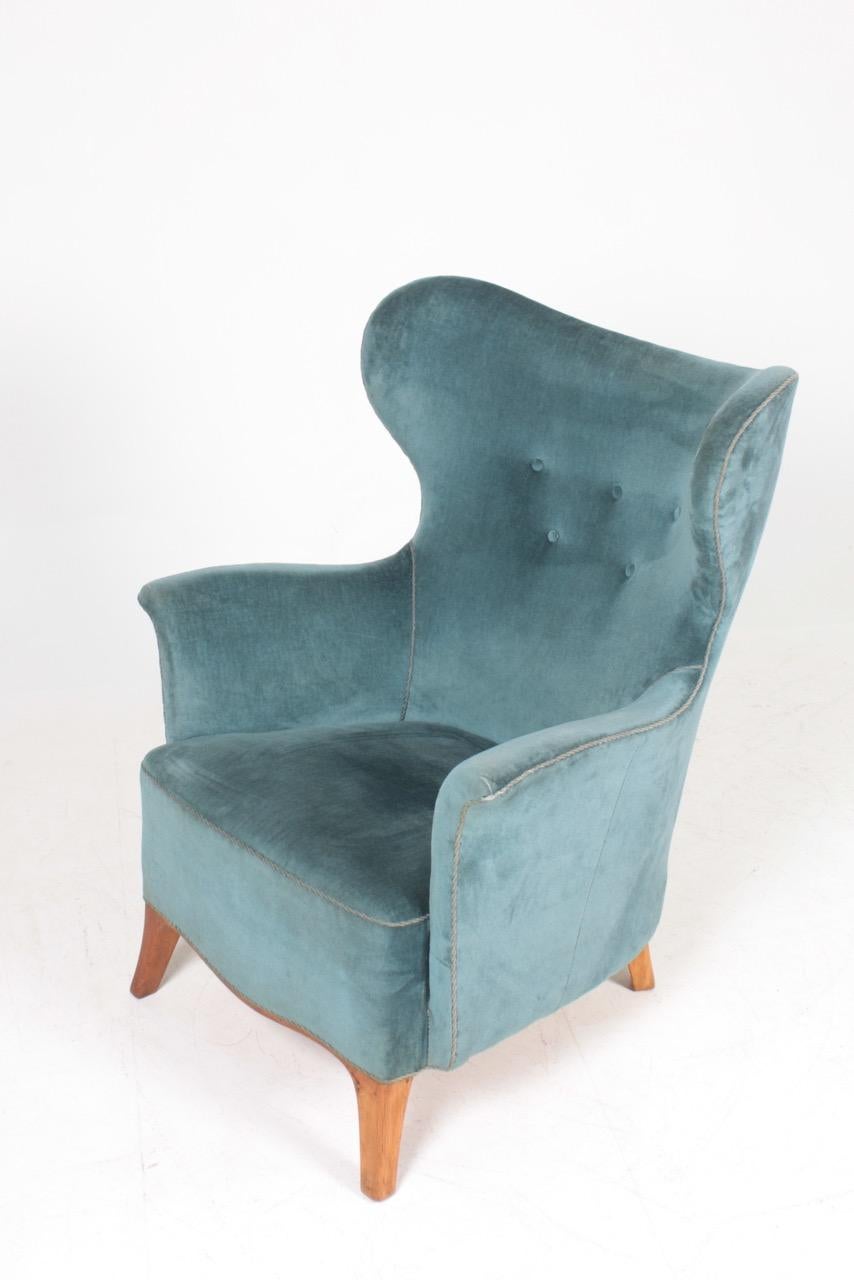 Scandinavian Modern Midcentury Lounge Chair by Gunnel Nyman, 1940s 4