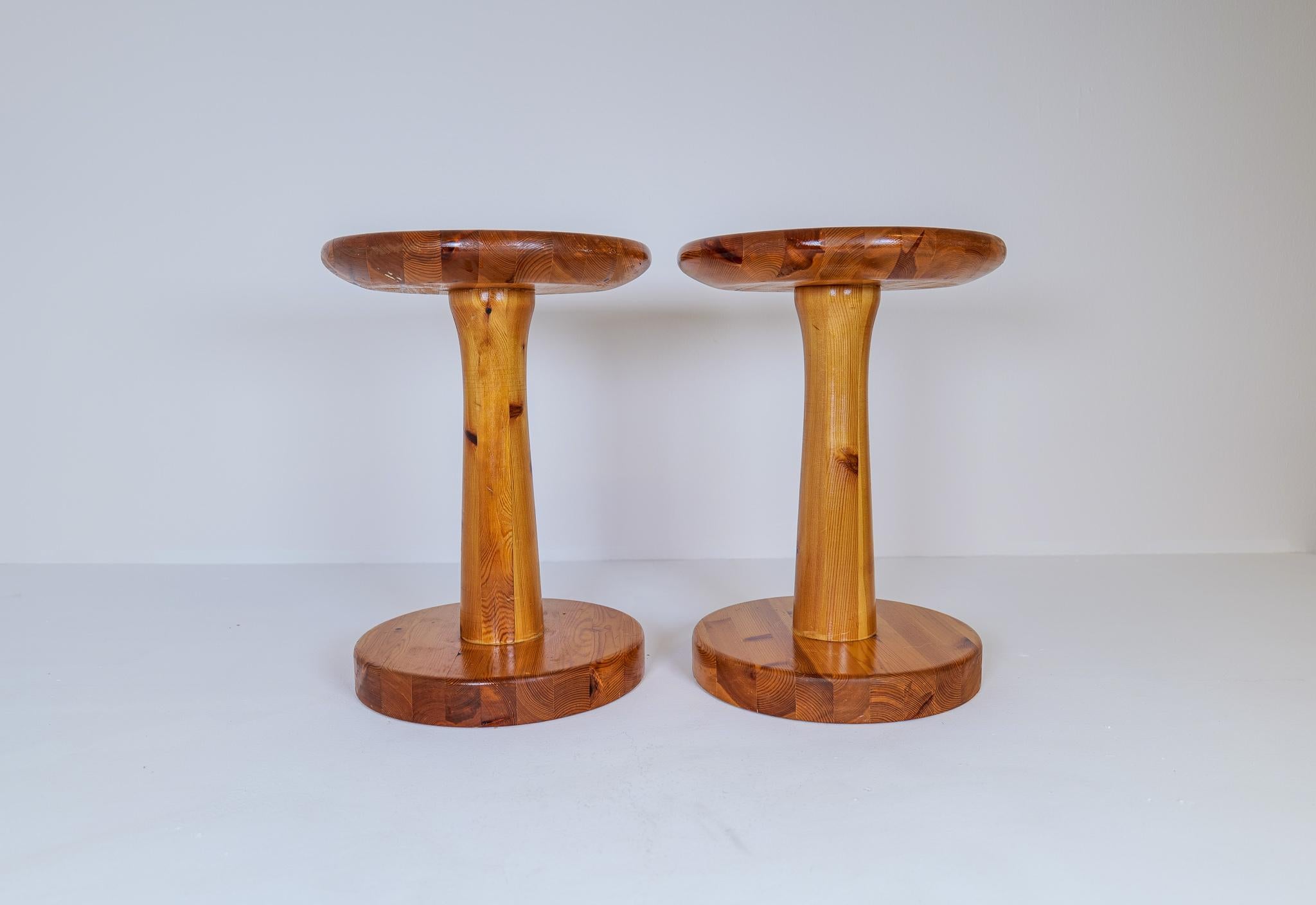 Late 20th Century Scandinavian Modern Minimalistic Pair of Pine Stools Sweden, 1970s For Sale