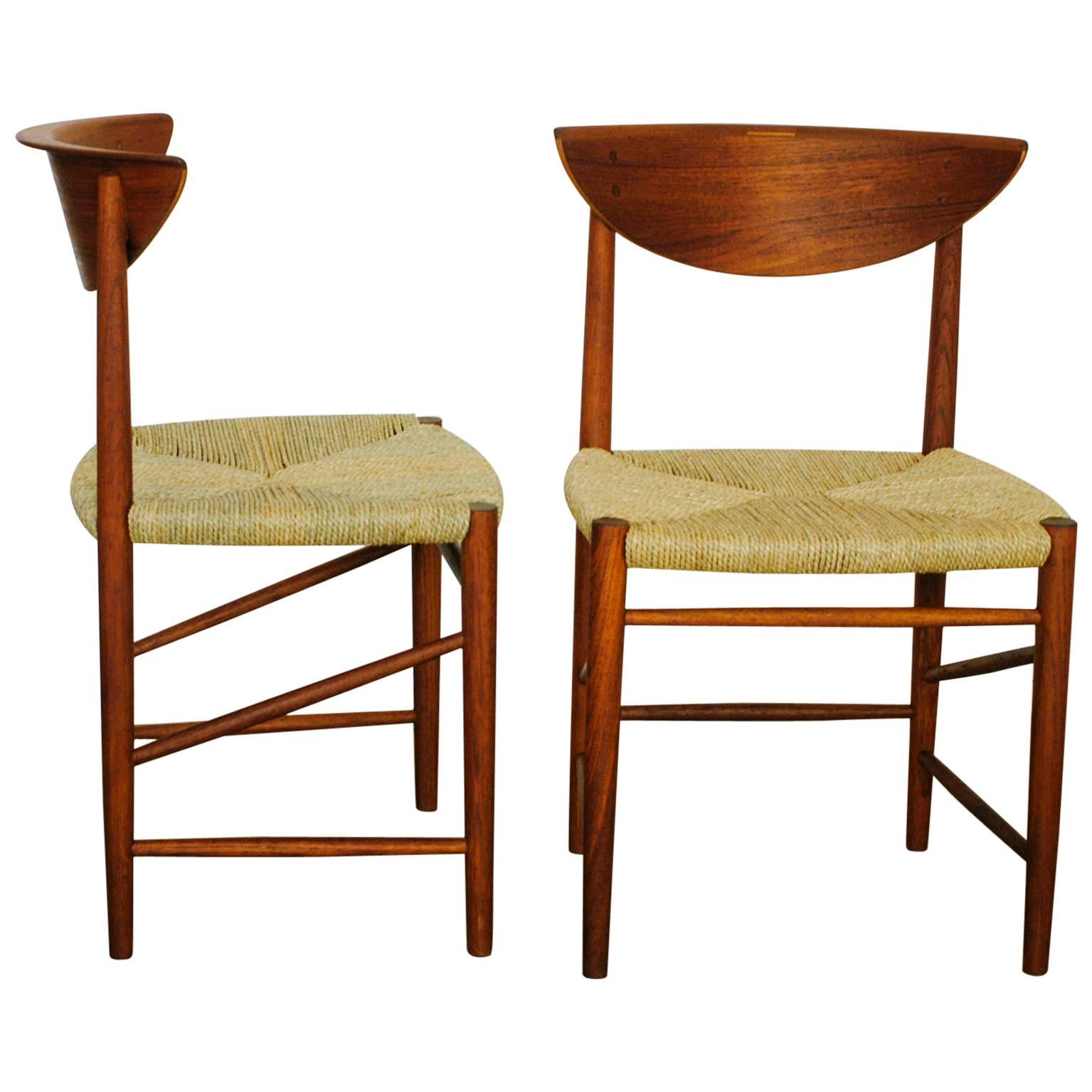 Iconic excellent Scandinavian Modern teak chair with renewed cane seat manufactured by Soborg Mobler.
 