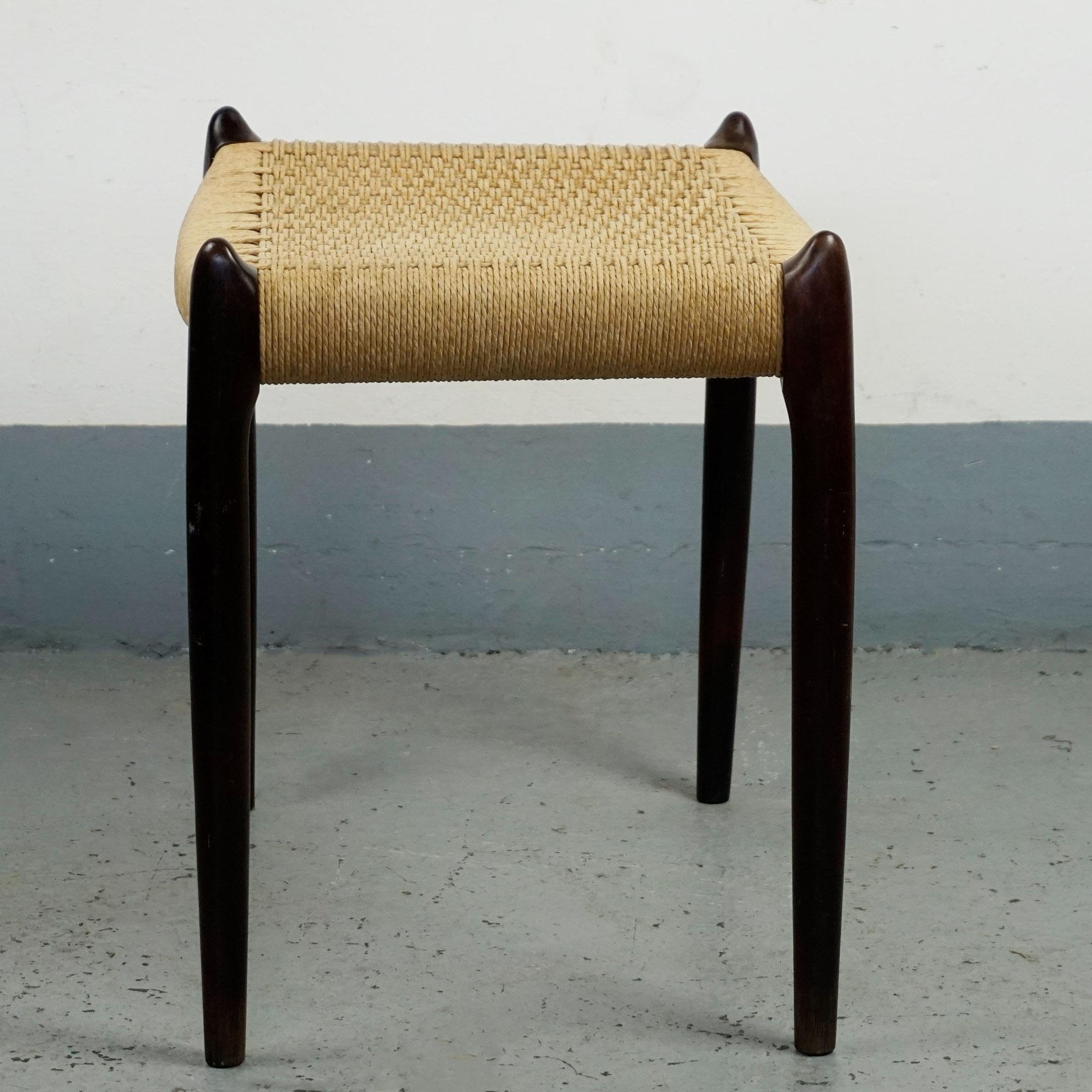Scandinavian Modern Model 78a Rosewood Stool by Niels Otto Moller In Good Condition In Vienna, AT