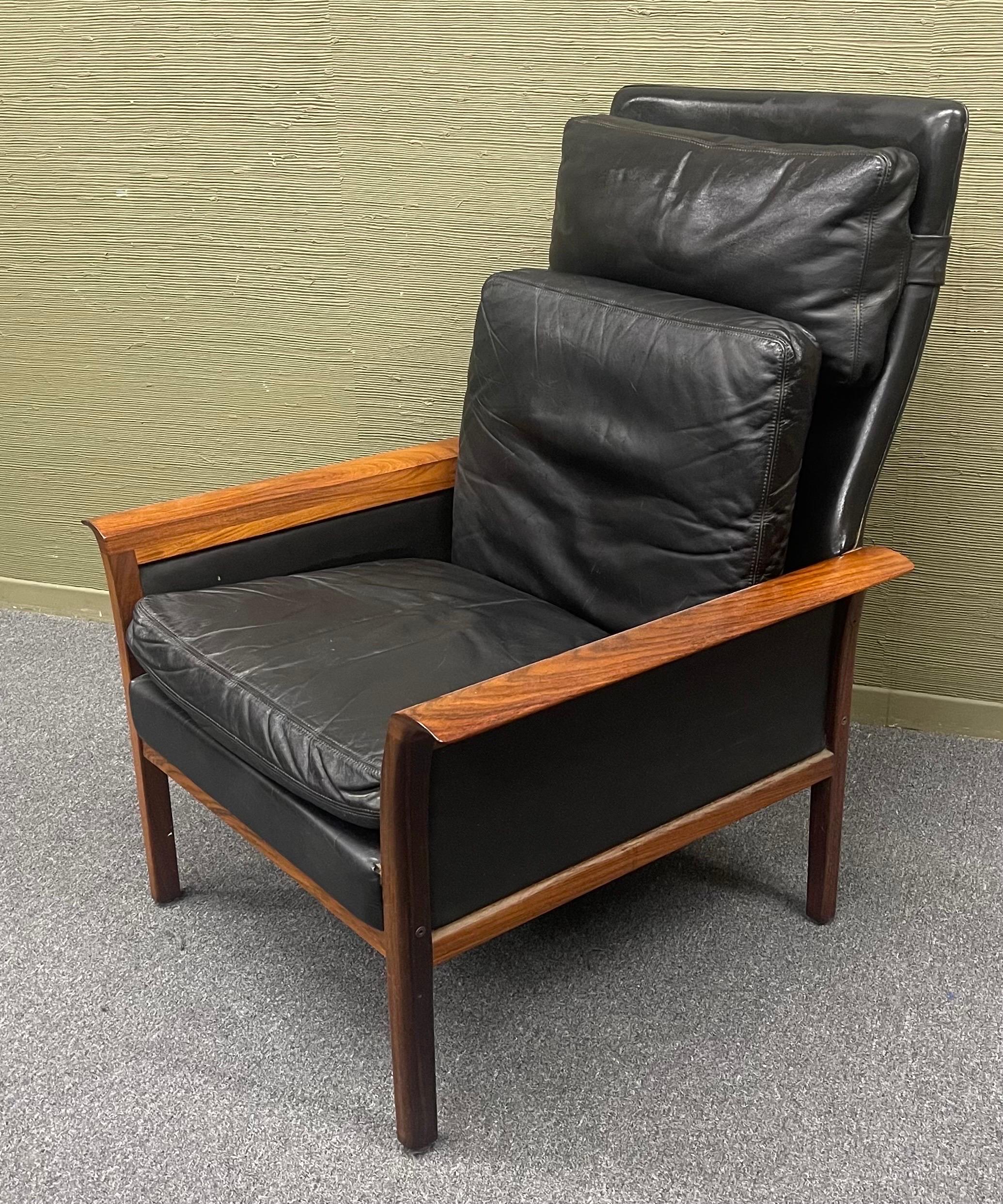 Scandinavian Modern Model 924 Lounge Chair by Knut Saeter for Vatne Mobler In Good Condition In San Diego, CA