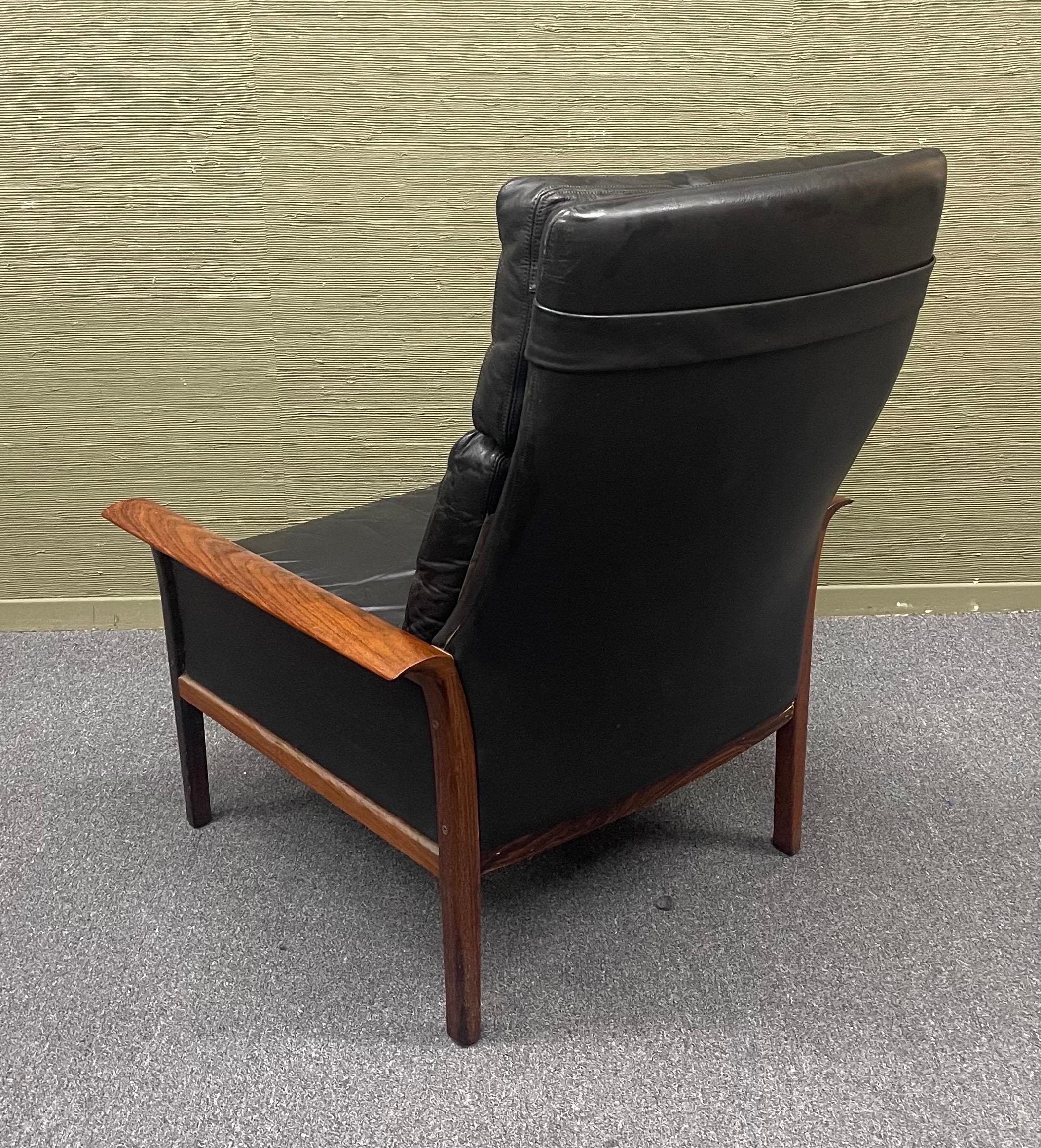 Rosewood Scandinavian Modern Model 924 Lounge Chair by Knut Saeter for Vatne Mobler