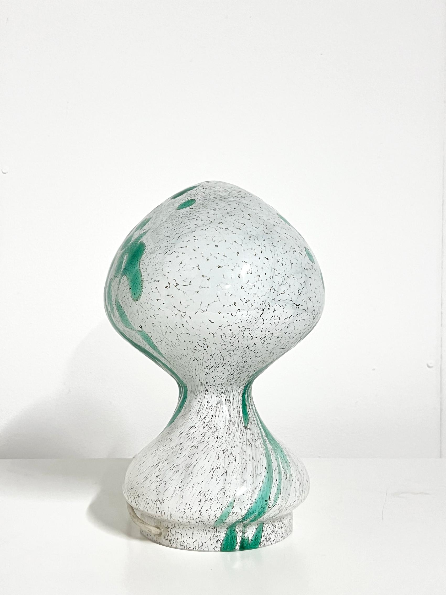 Lampe de table champignon scandinave moderne, Pukeberg, vers 1970 en vente 3