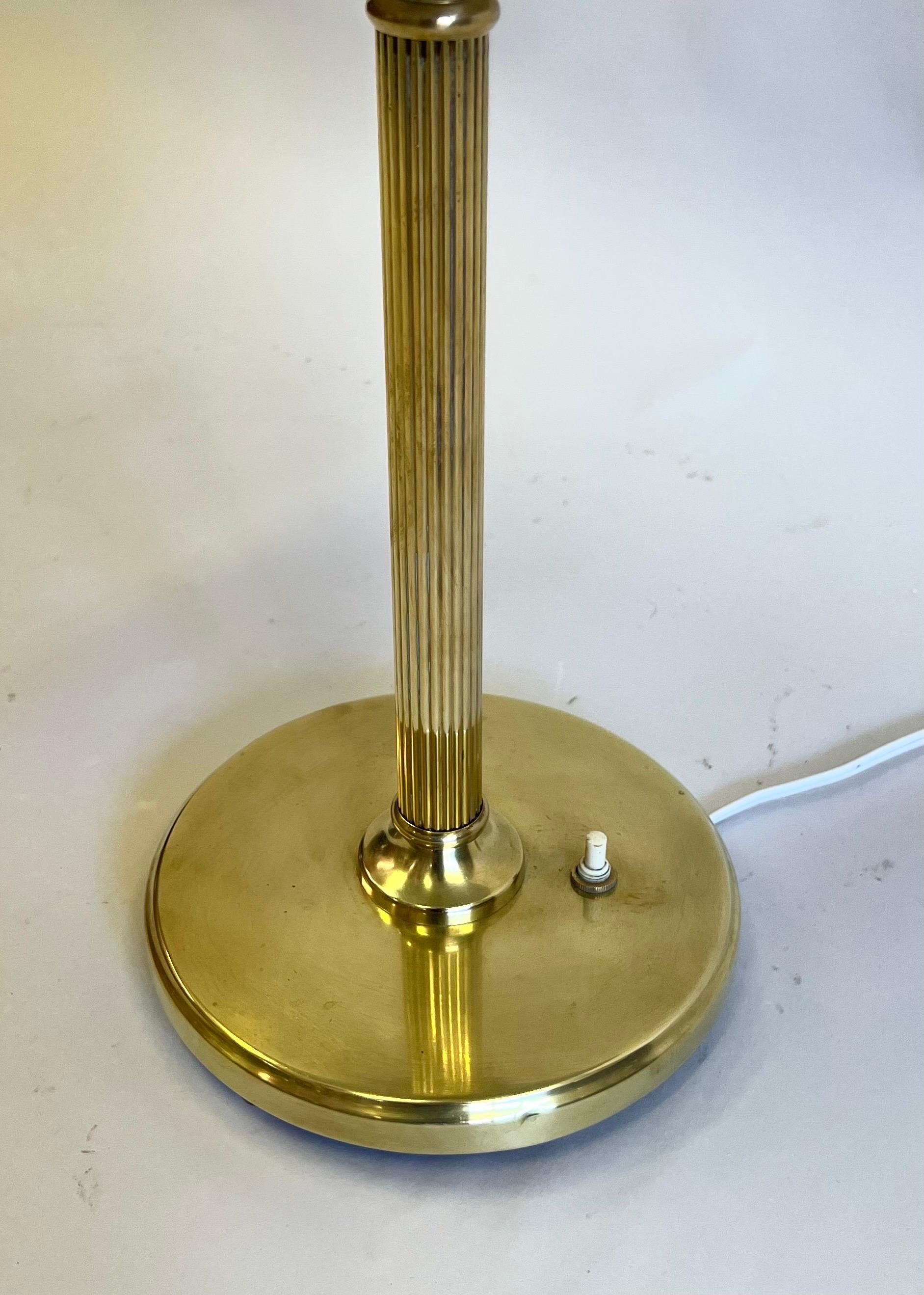 Scandinavian Modern Neoclassical Brass Table / Desk Lamp Attr. to Paavo Tynell  For Sale 1