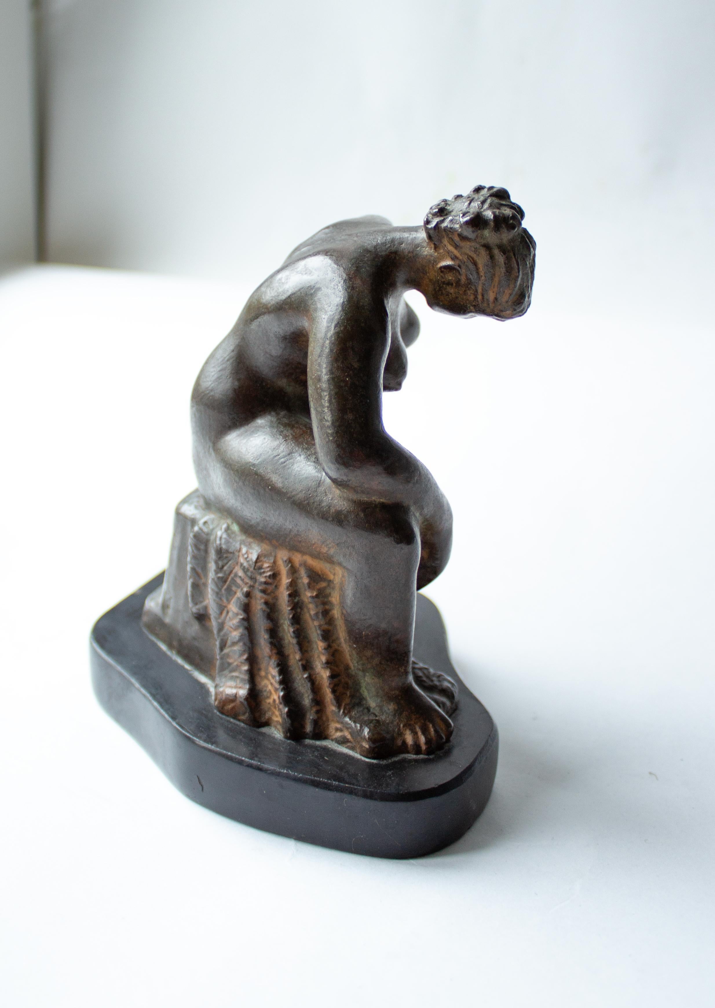 Sculpture de nu moderne scandinave ; « Modèle change sa position » en bronze Bon état - En vente à Stockholm, SE