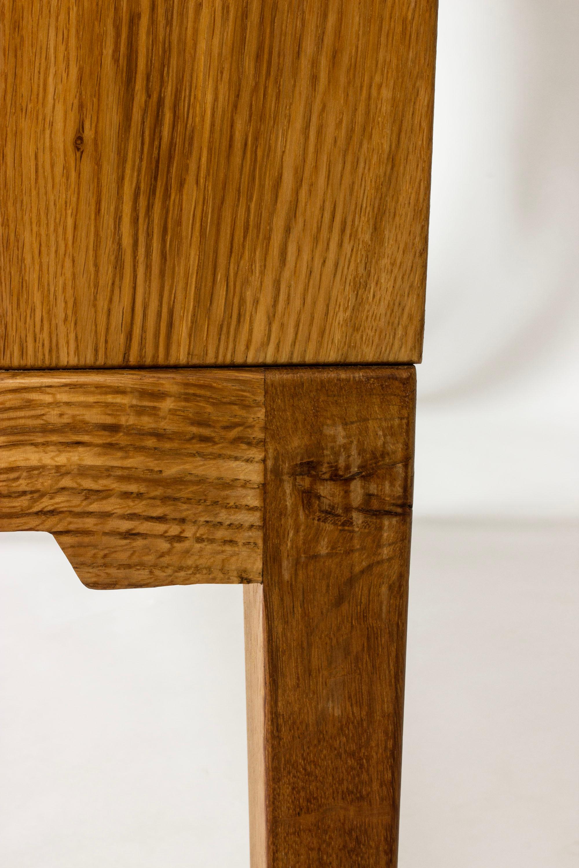 Armario moderno escandinavo de roble, Hans J. Wegner, Mikael Laursen, Dinamarca, años 50 en venta 6