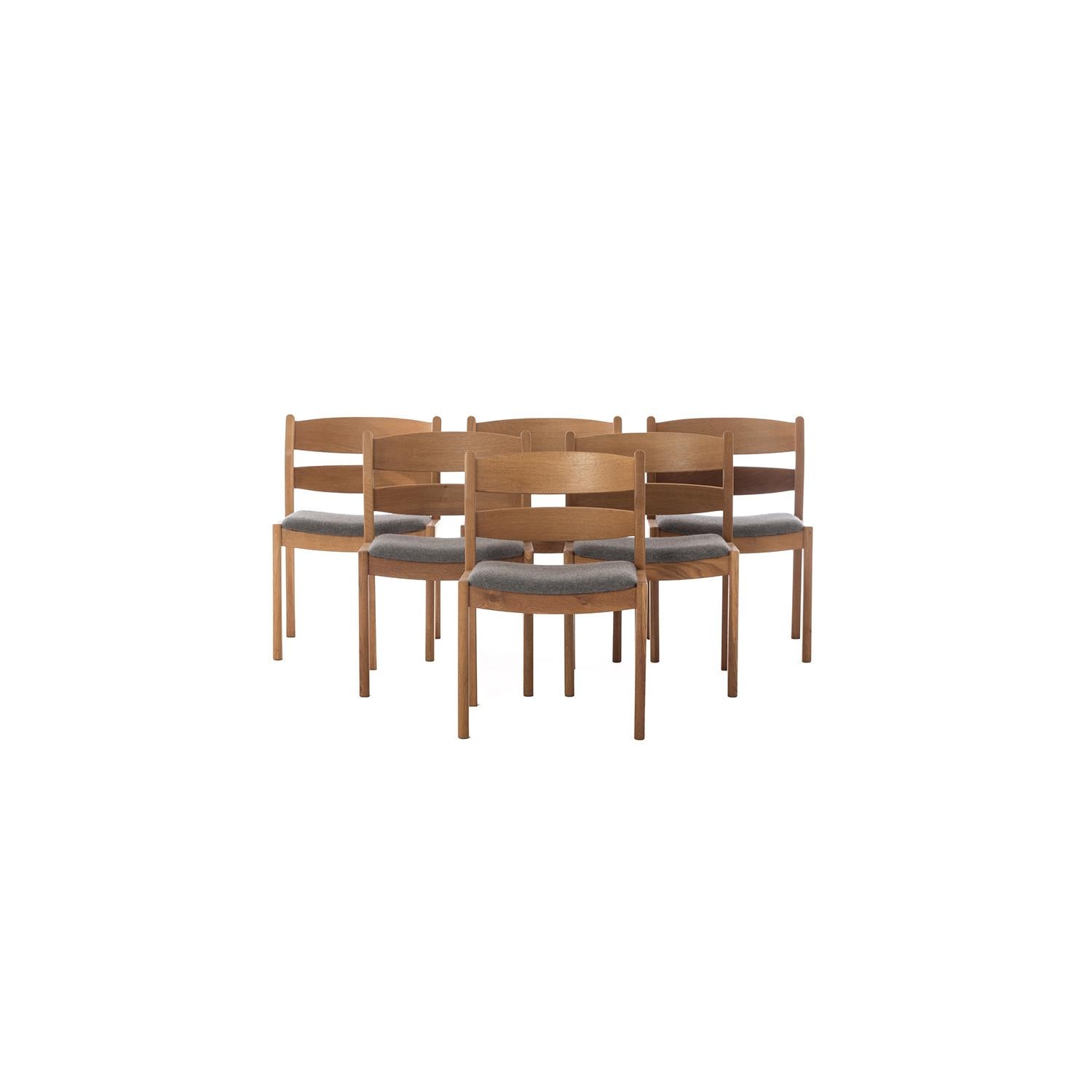 Scandinavian Modern Oak Dining Chairs with Boiled Wool Seats by Kurt Ostervig 6