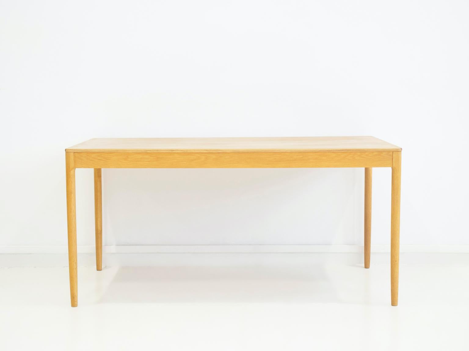 Scandinavian Modern Oak Writing Desk by Yngvar Sandstrom 6