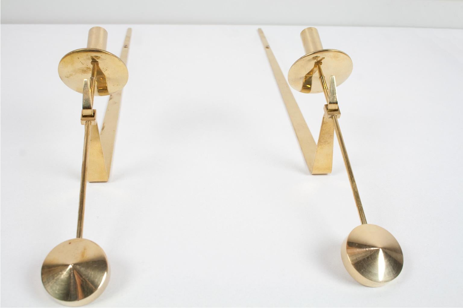 Scandinavian Modern Pair of Brass Candleholders 'Pendeln' by Pierre Forssell In Good Condition In Beek en Donk, NL